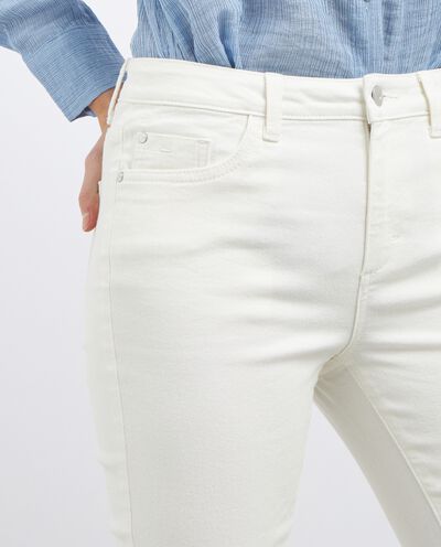 Jeans slim fit a vita alta donna detail 2