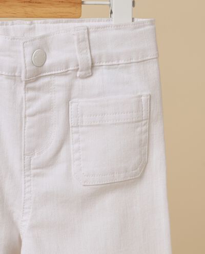 Pantaloni IANA in cotone stretch neonata detail 1