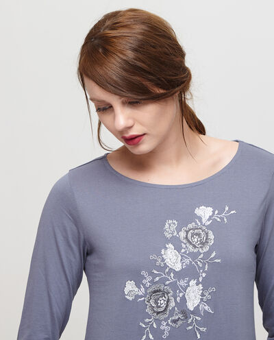 T-shirt con ricamo floreale donna detail 2