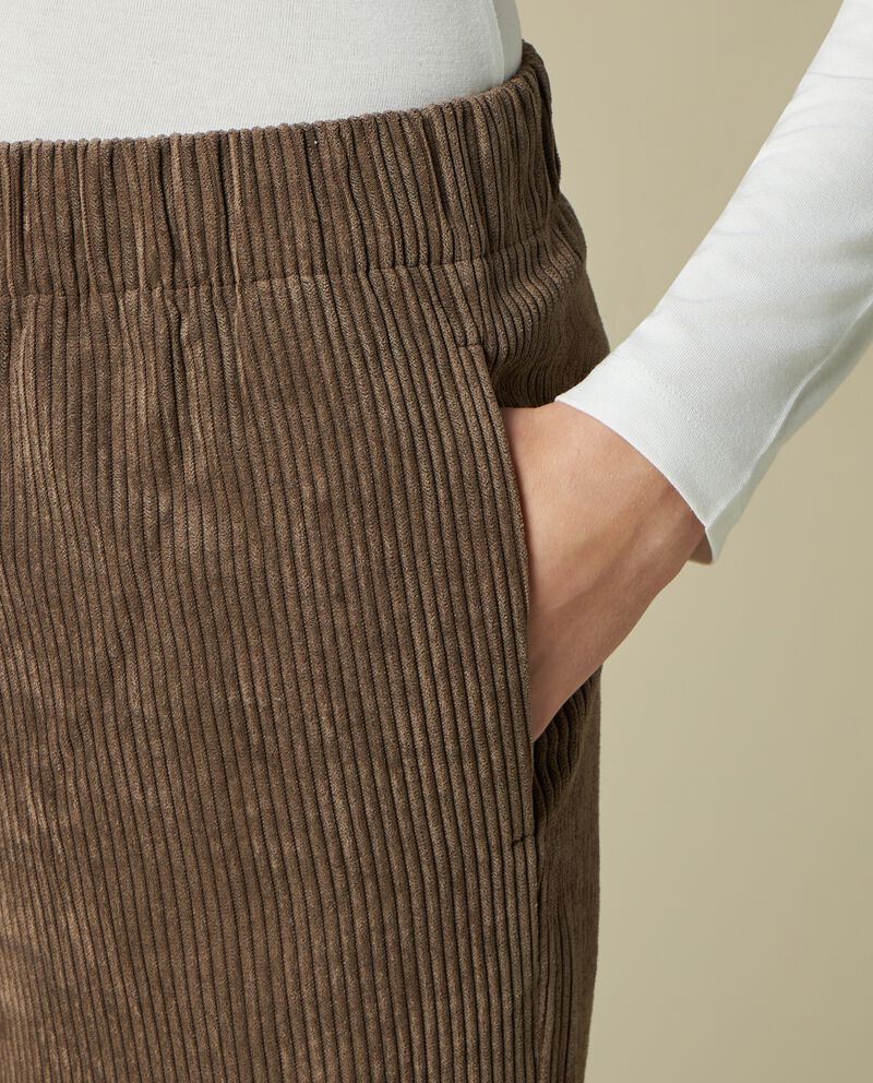 Pantaloni in costina di velluto con risvolto donna single tile 2 