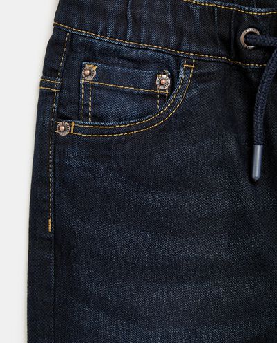 Jeans slim con coulisse in misto cotone bambino detail 1