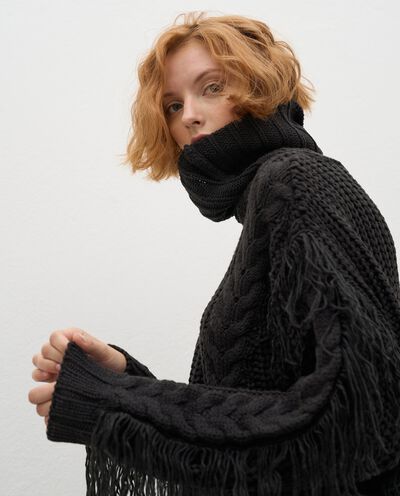 Maglione tricot a collo alto con frange donna detail 2