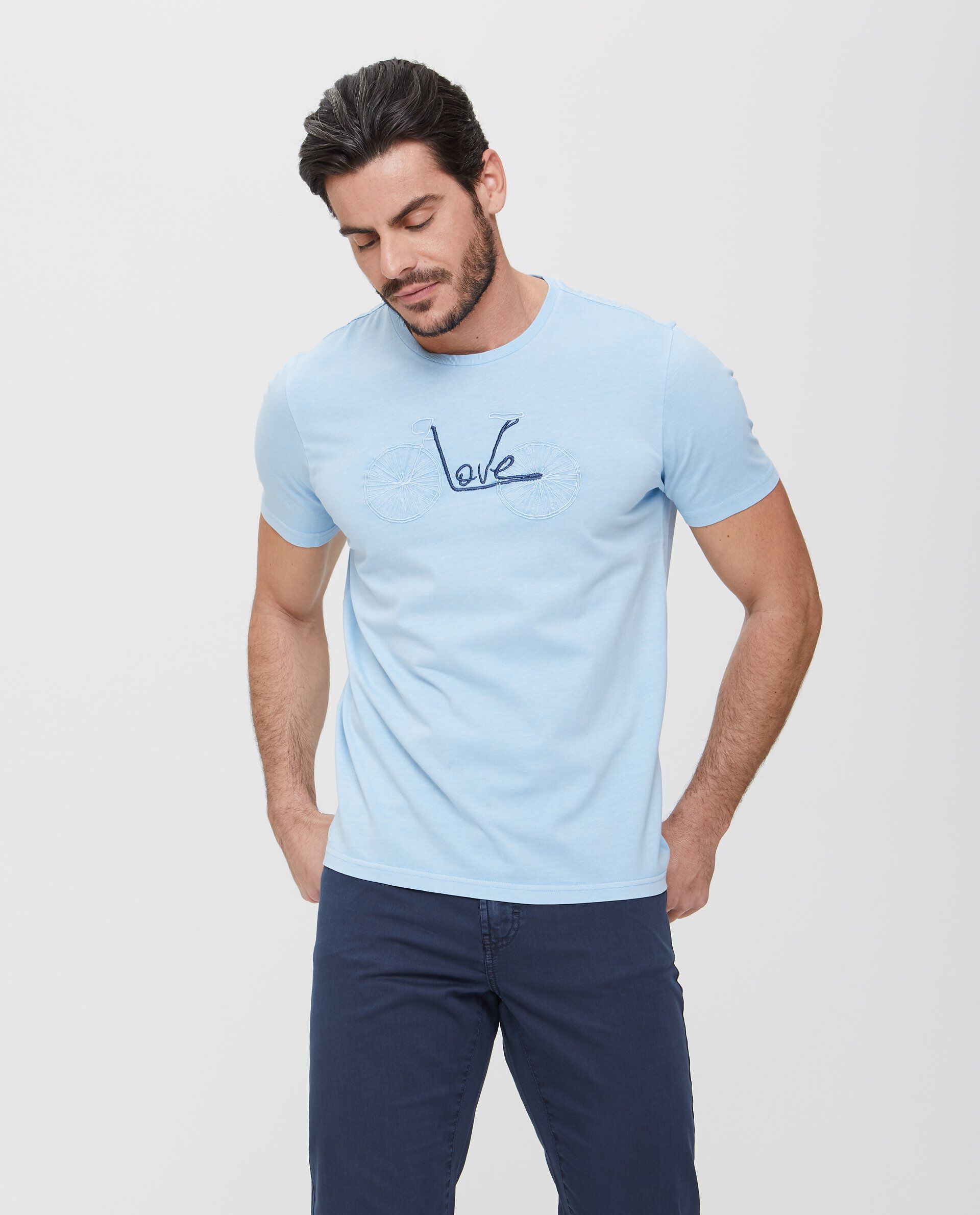 T-shirt in puro cotone azzurra con lettering uomo