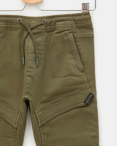 Pantaloni cargo con coulisse in vita ragazzo detail 1