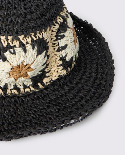 Cappello crochet donna detail 1