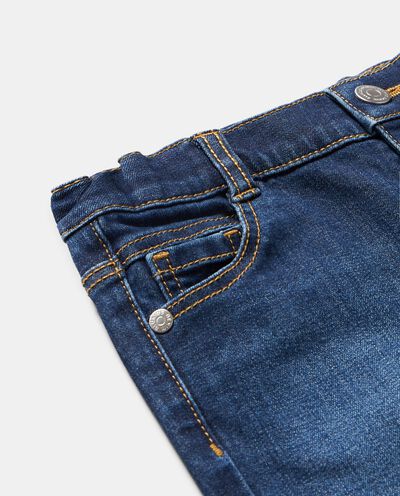 Pantaloni in denim stretch neonato detail 1