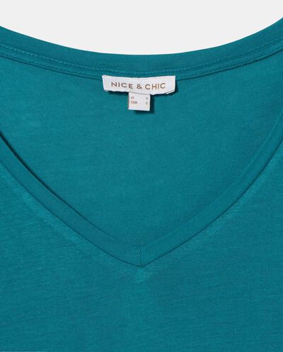 T-shirt a manica corta con scollo a V donna detail 1