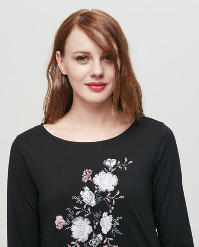 T-shirt ricamo floreale donna detail 2