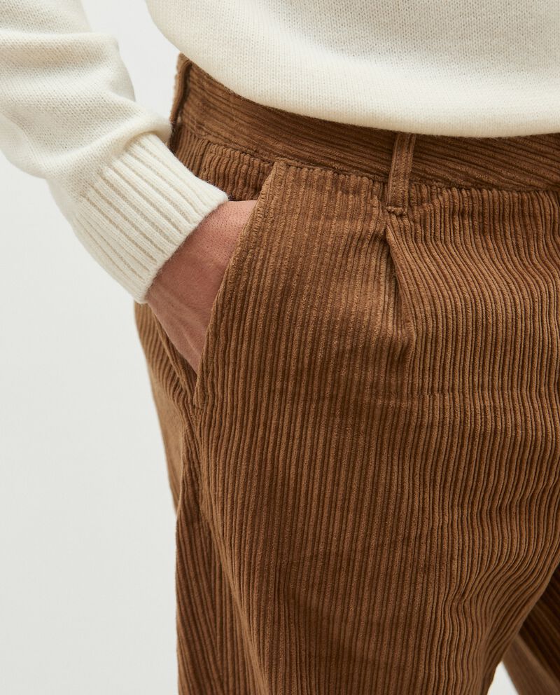 Pantaloni chino di puro cotone in velluto a coste uomo single tile 2 