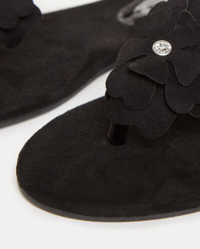 Sandali in tinta unita nera con fiori donna detail 1