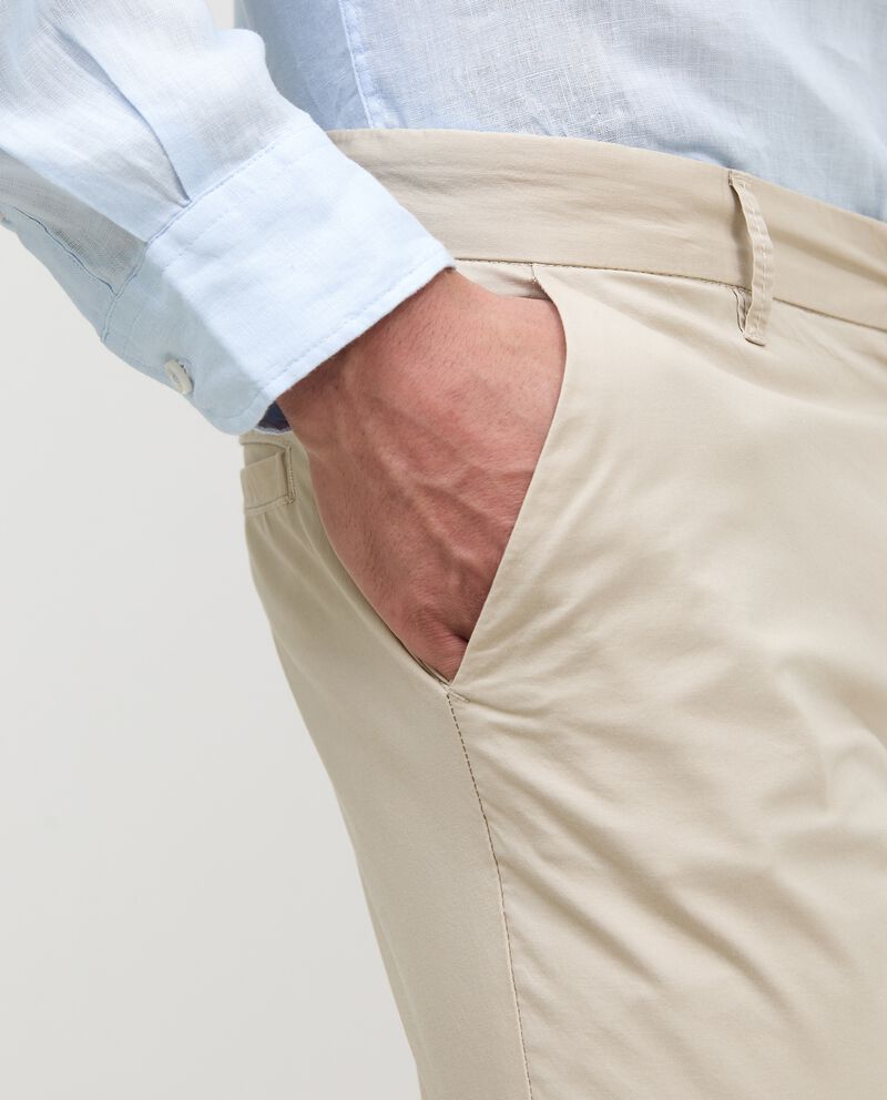Pantaloni chino in cotone elasticizzato uomo single tile 2 