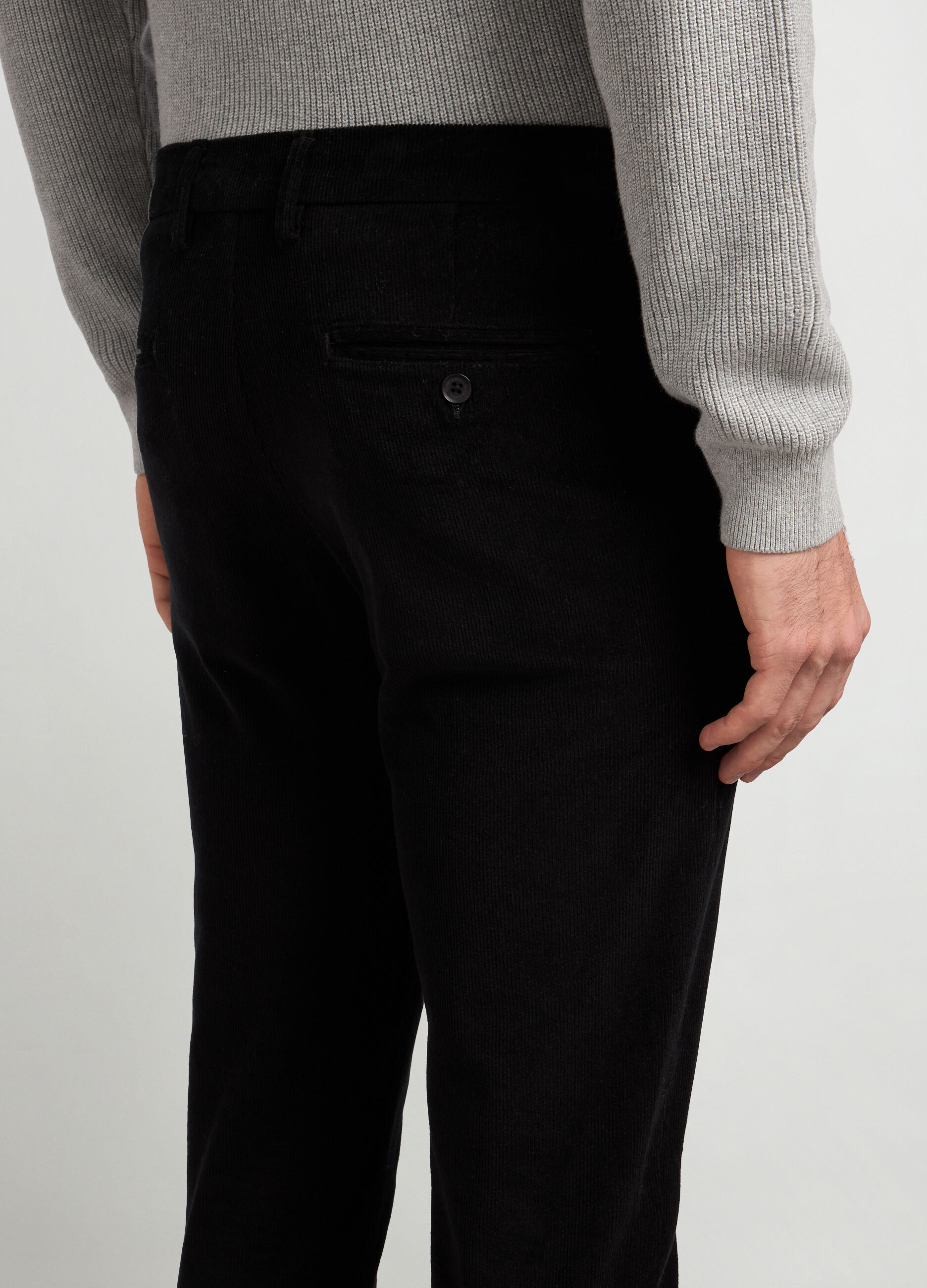 Pantaloni chino slim fit in velluto a coste uomo_2