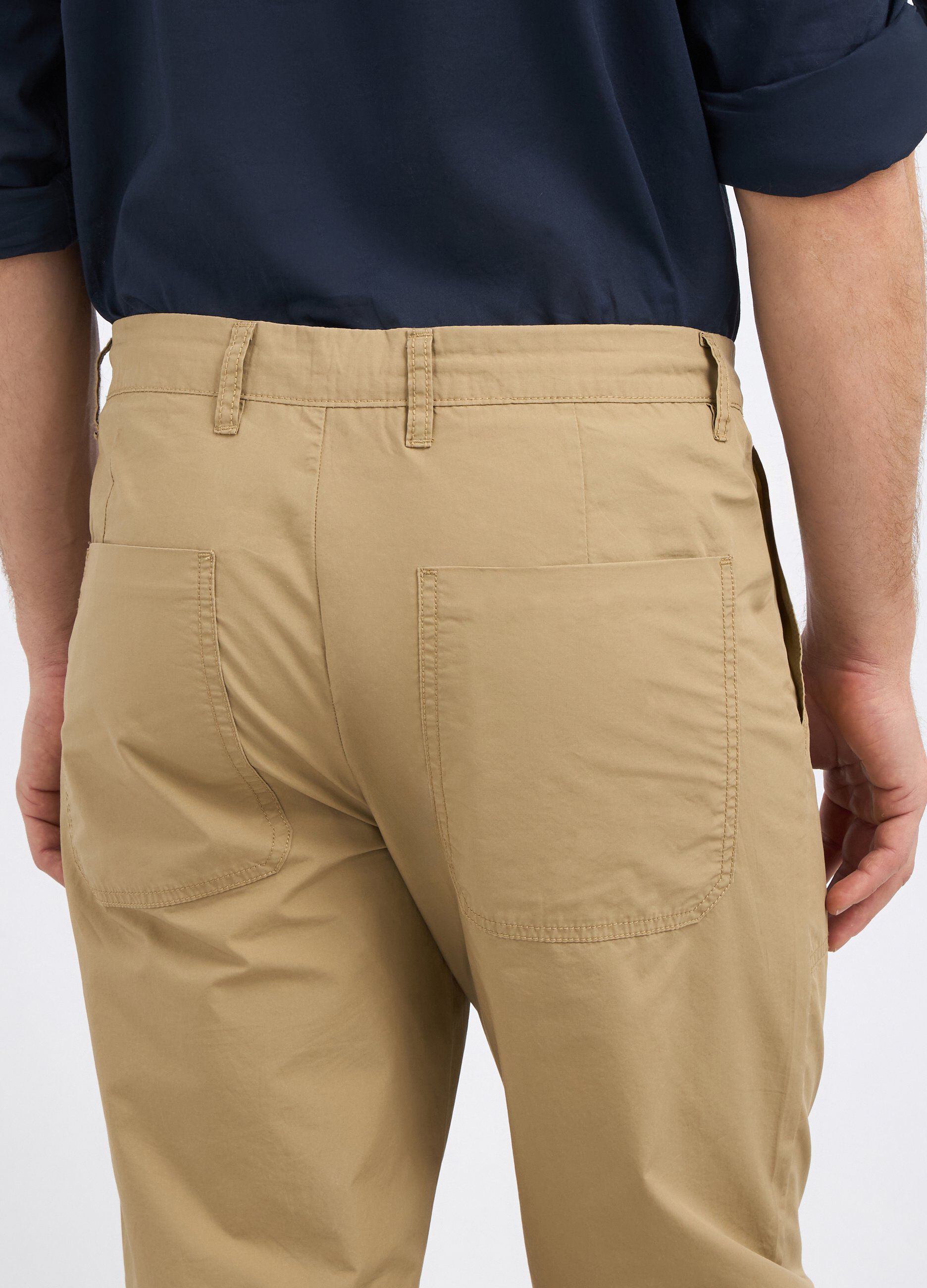 Pantaloni chino in puro cotone uomo_2
