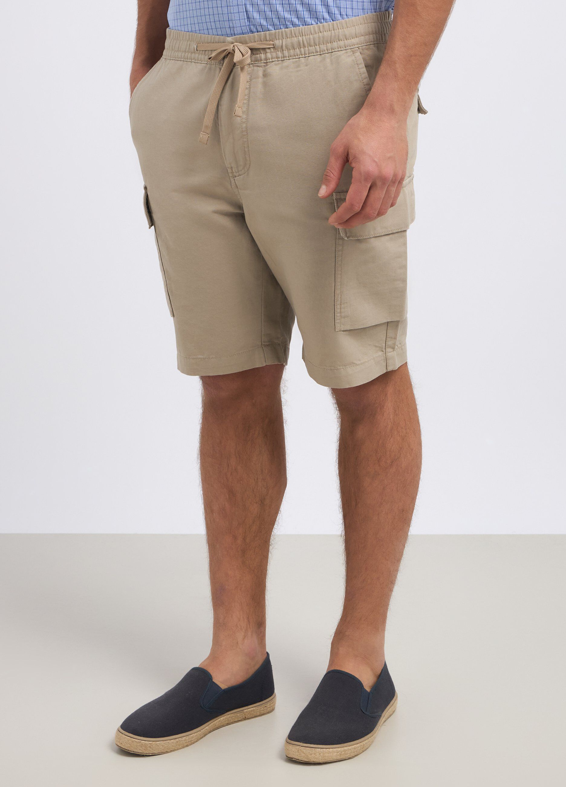 Bermuda cargo in misto lino uomo_2