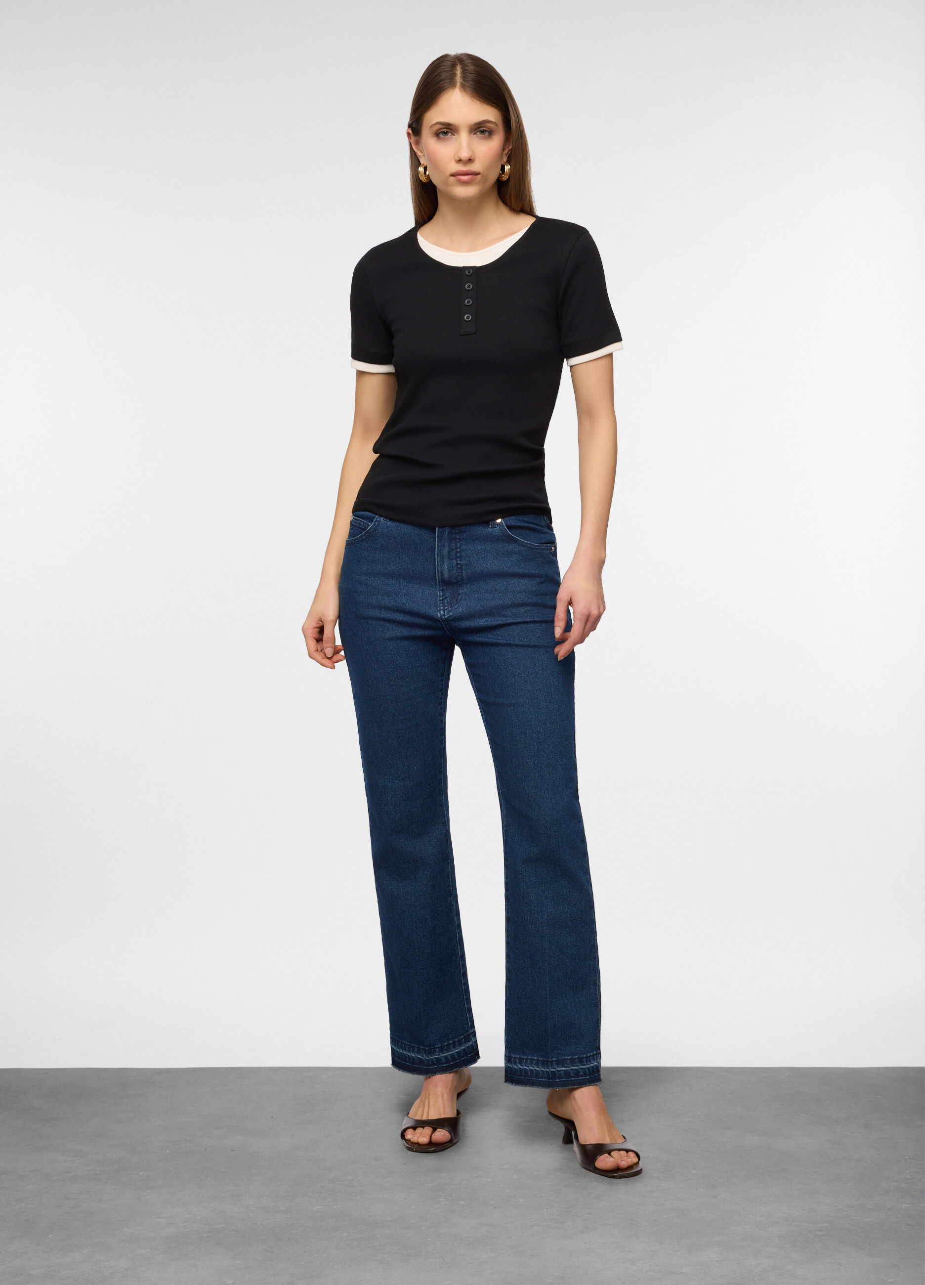 T-shirt girocollo stretch donna_0