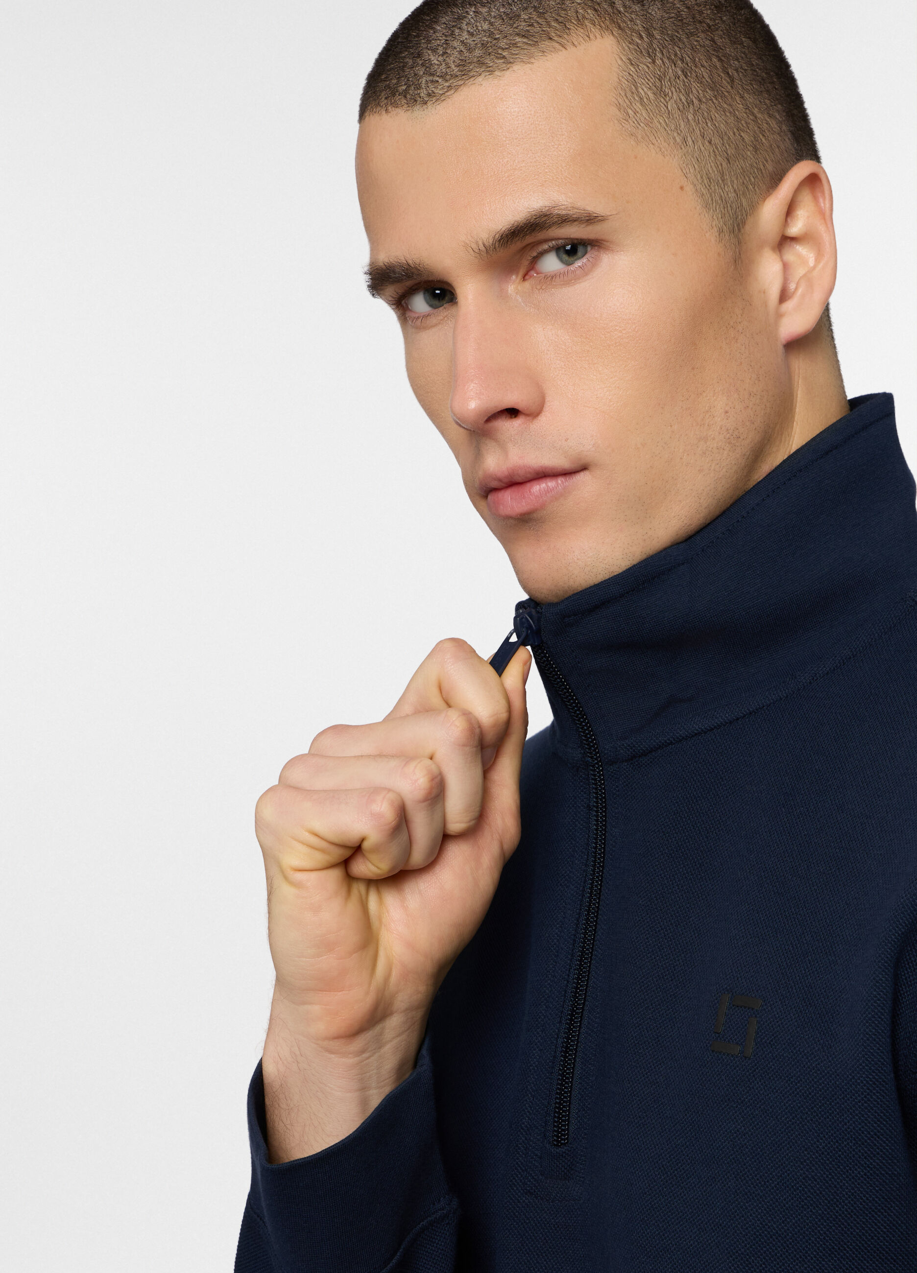 Felpa con mezza zip in piquet misto cotone uomo_2