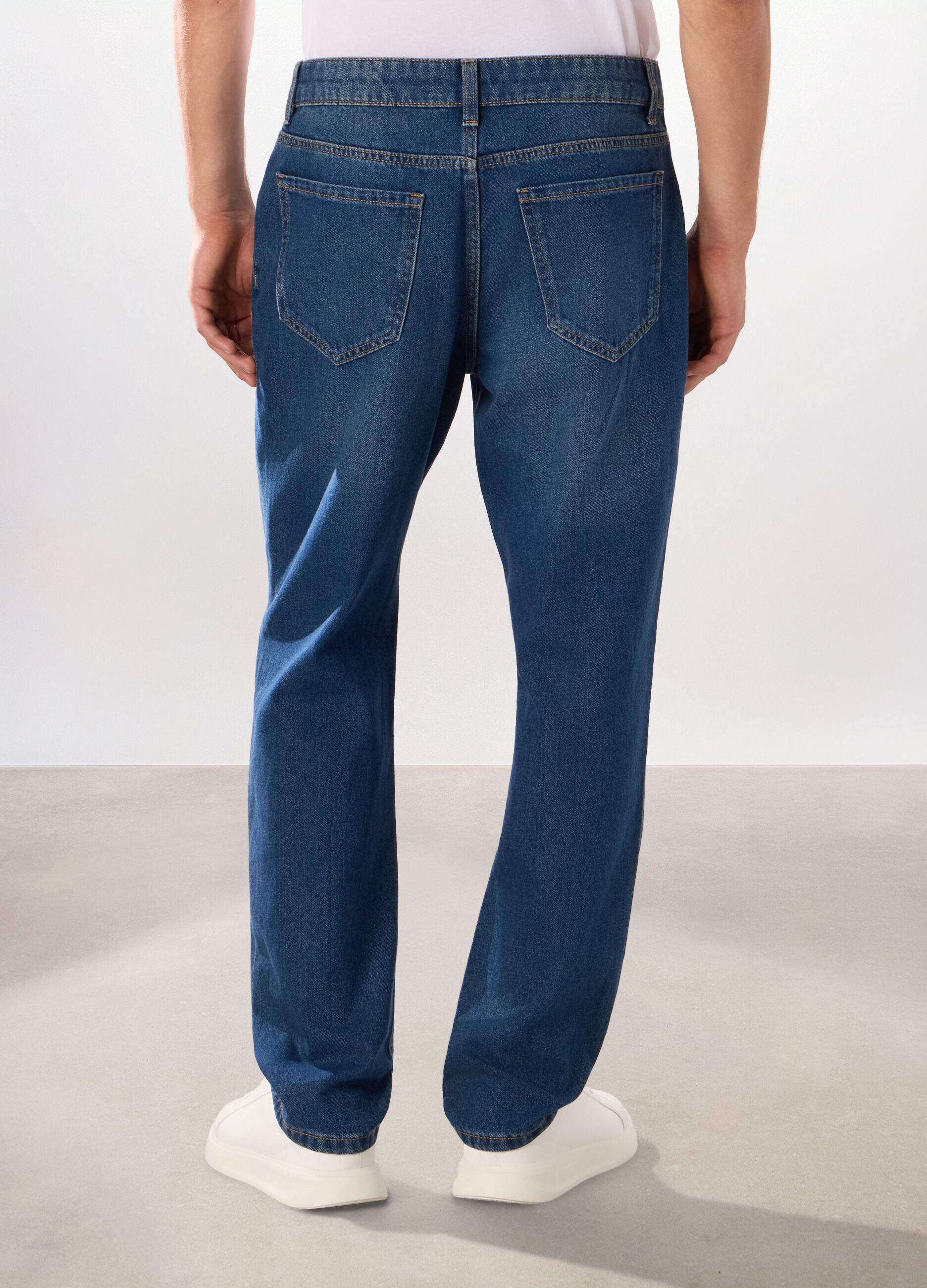 Jeans 5 tasche regular in cotone e lyocell uomo_2