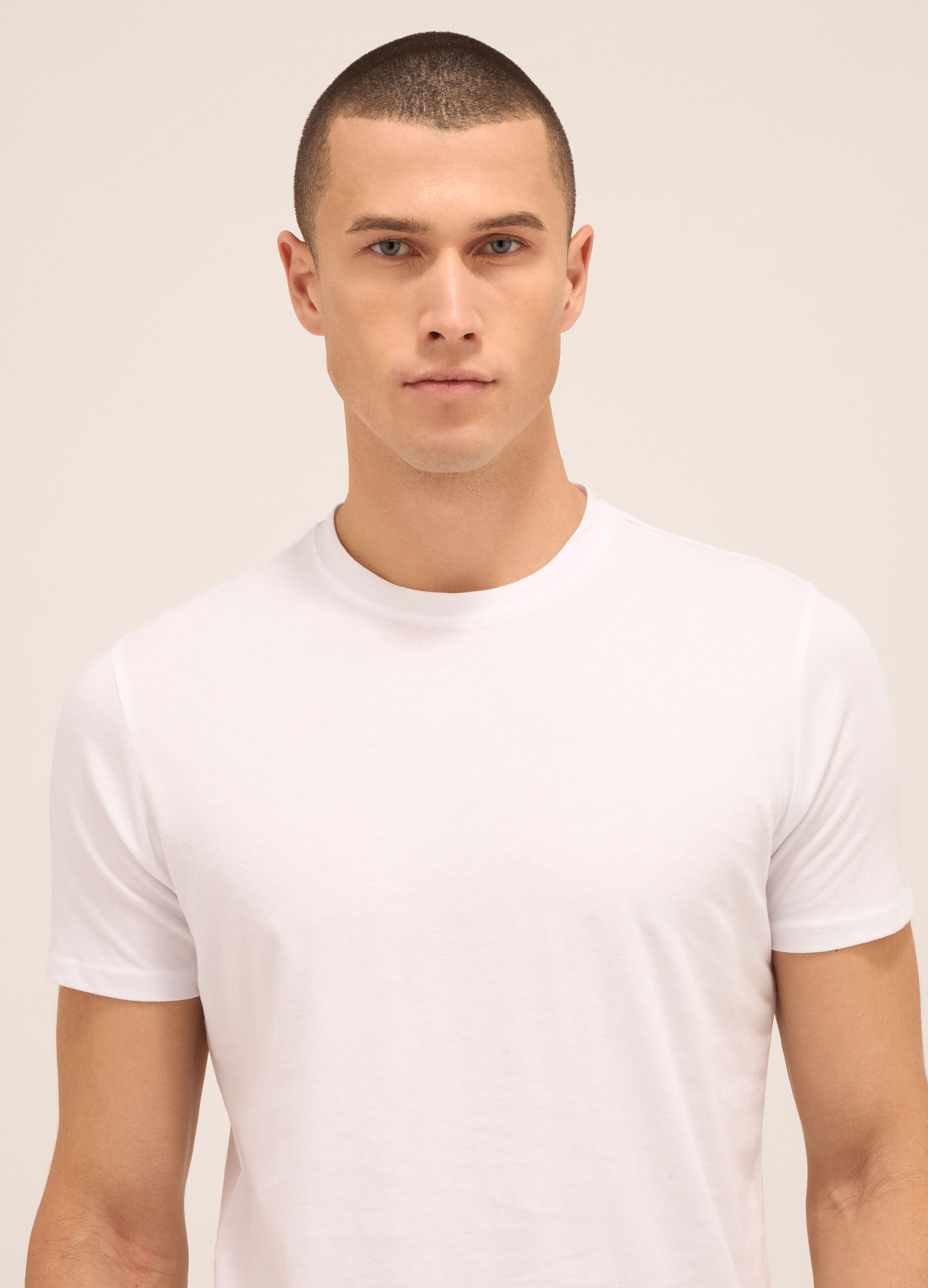 T-shirt girocollo in puro cotone uomo_2