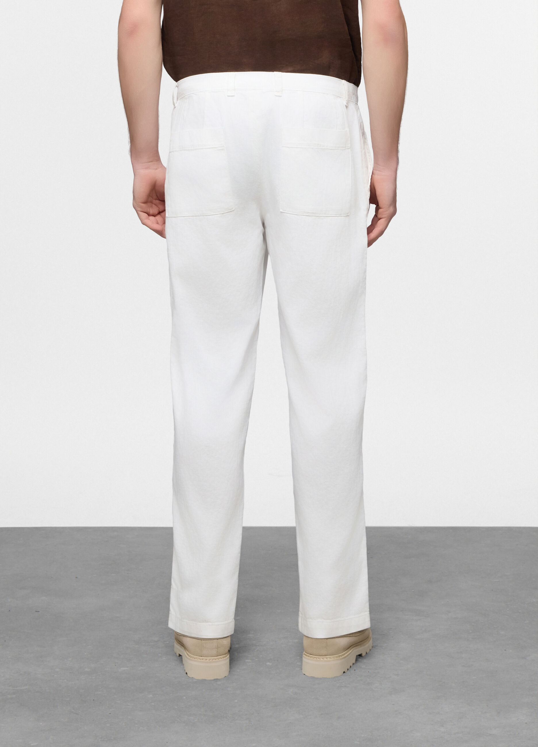 Pantaloni chino in misto cotone e lino uomo_1