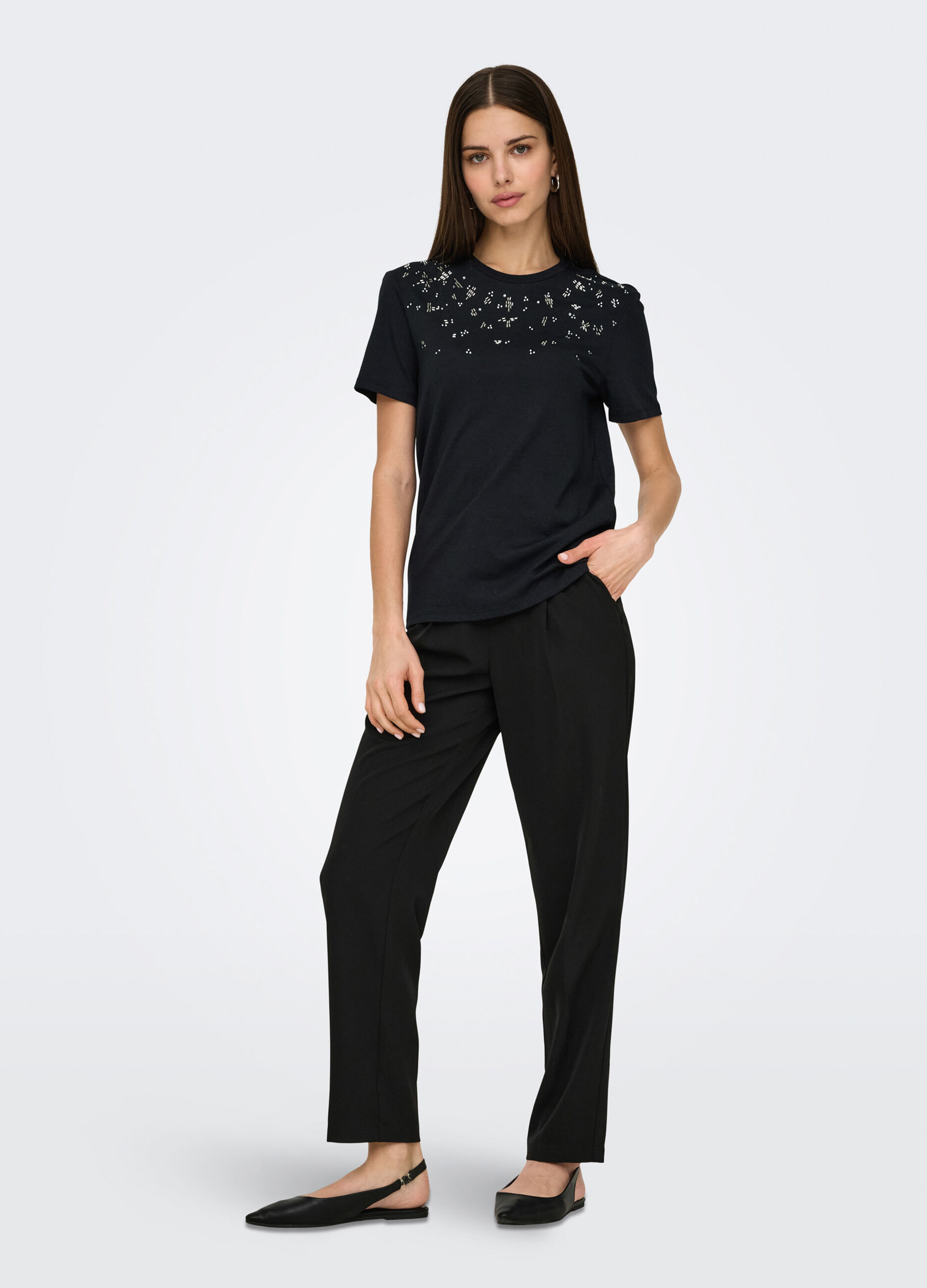T-shirt con applicazioni donna_0