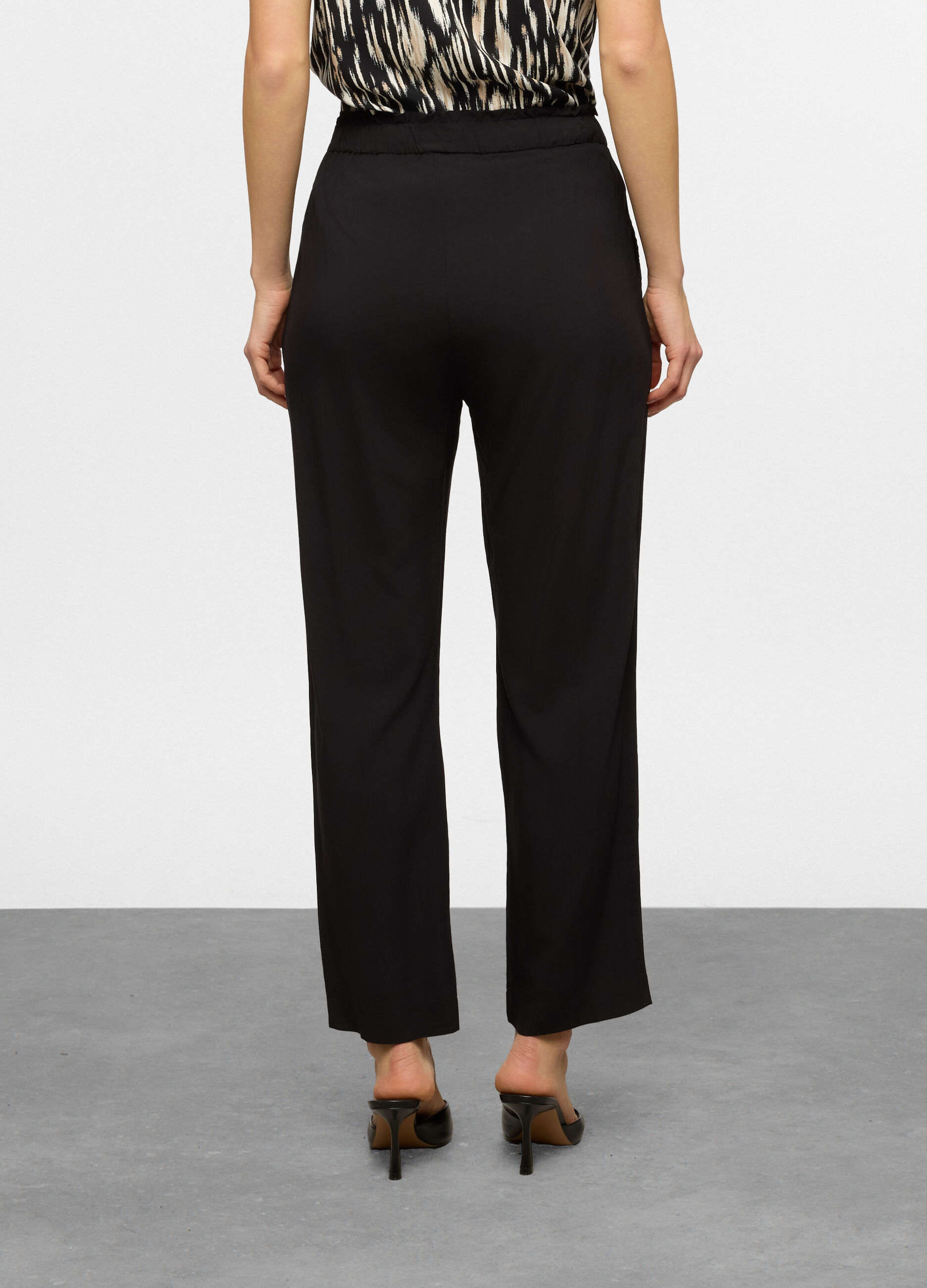 Pantaloni regular fit in pura viscosa donna_1