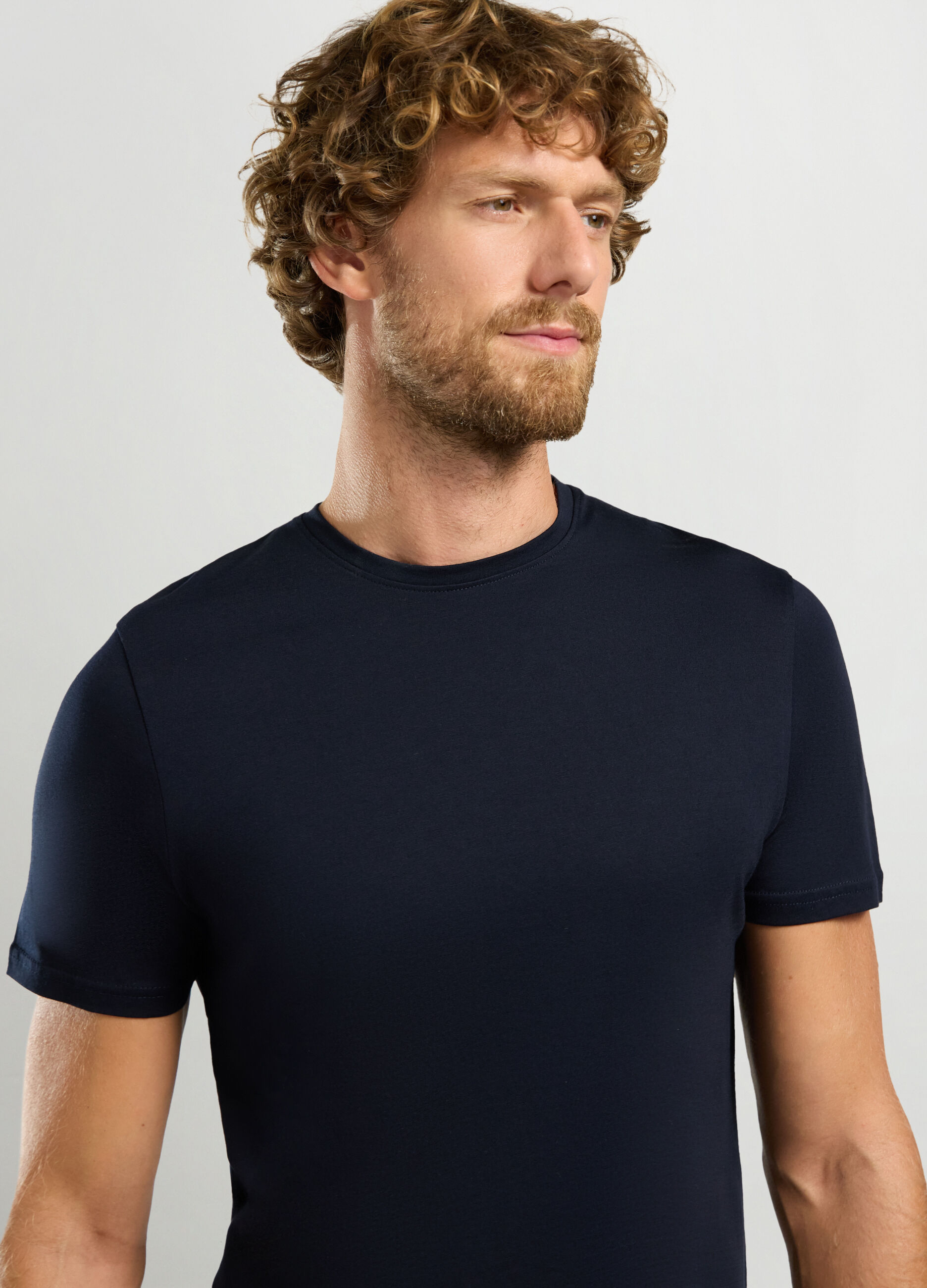 T-shirt girocollo in puro cotone uomo_2