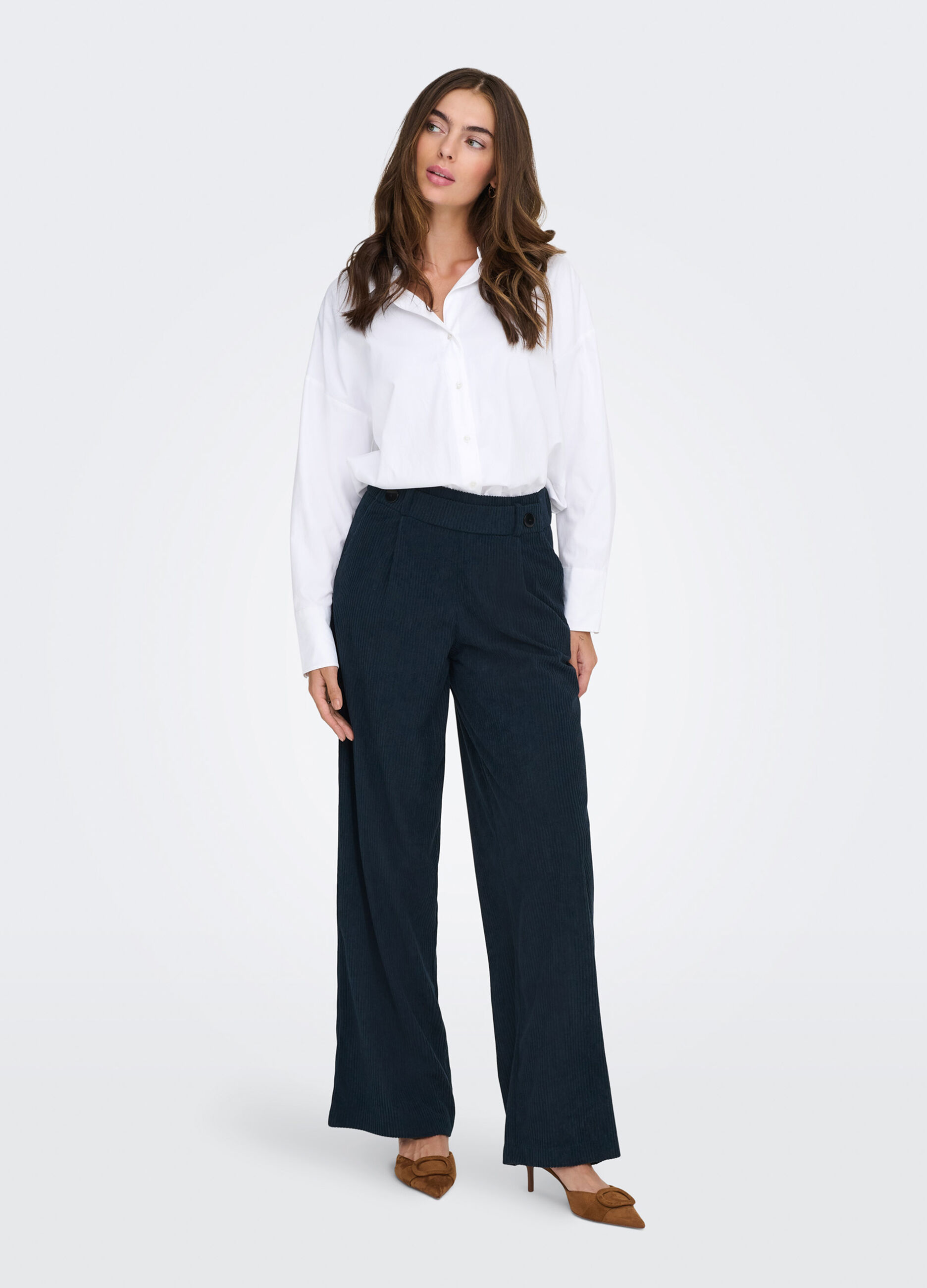 Pantaloni in costina di velluto donna_0