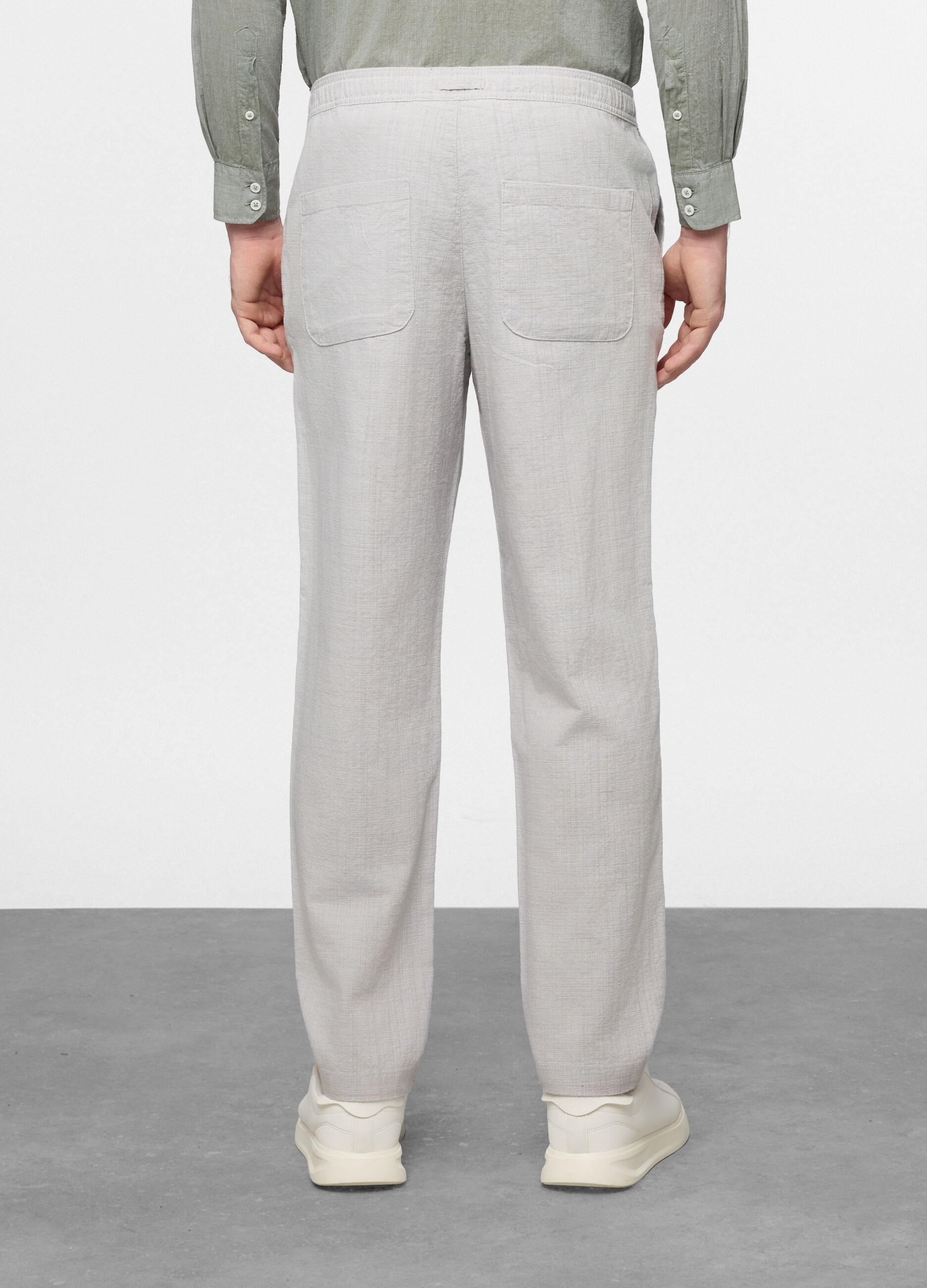 Pantalone chino relaxed fit in puro cotone uomo_1