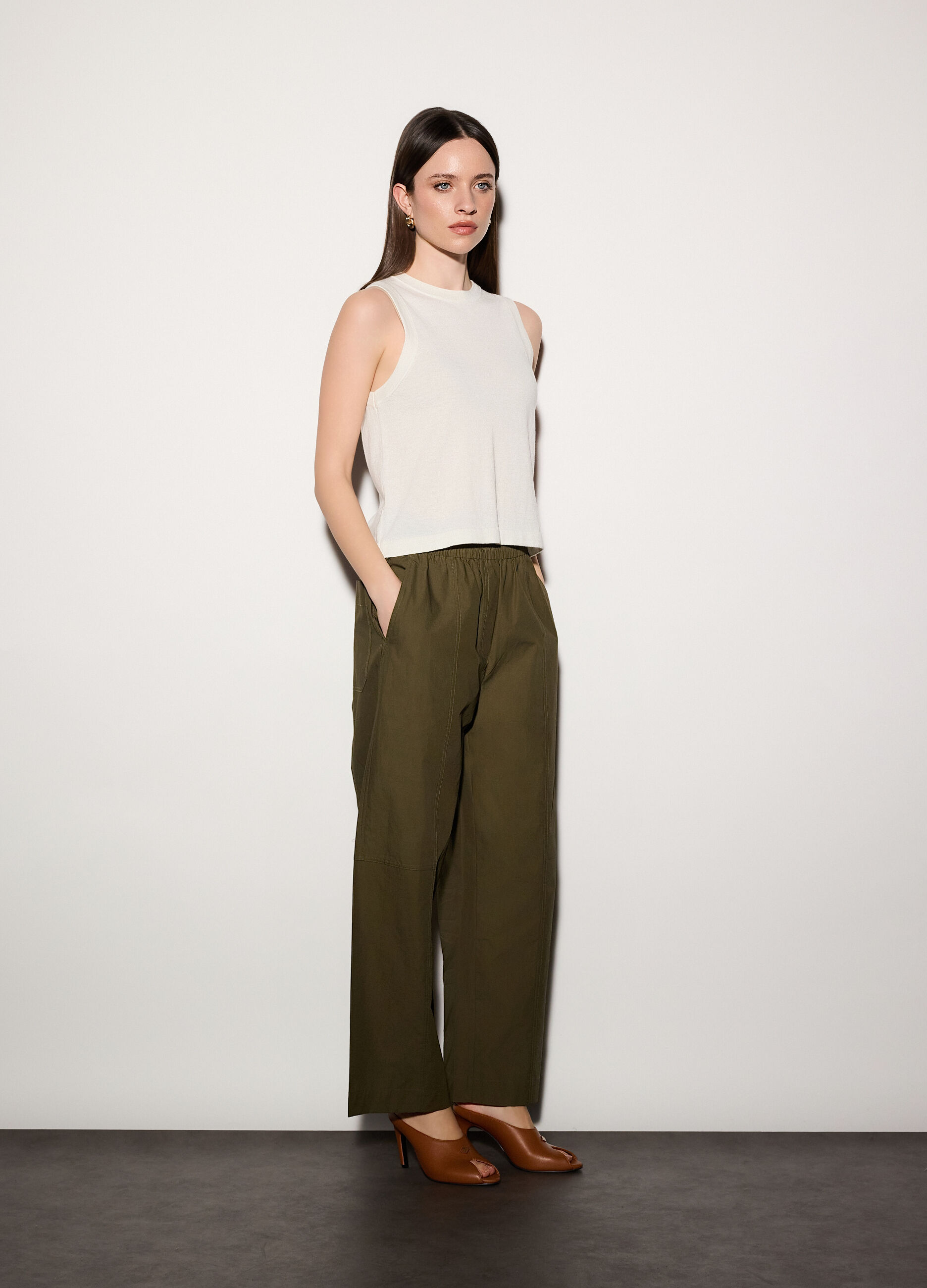 Pantaloni regular fit in popeline di puro cotone donna_0