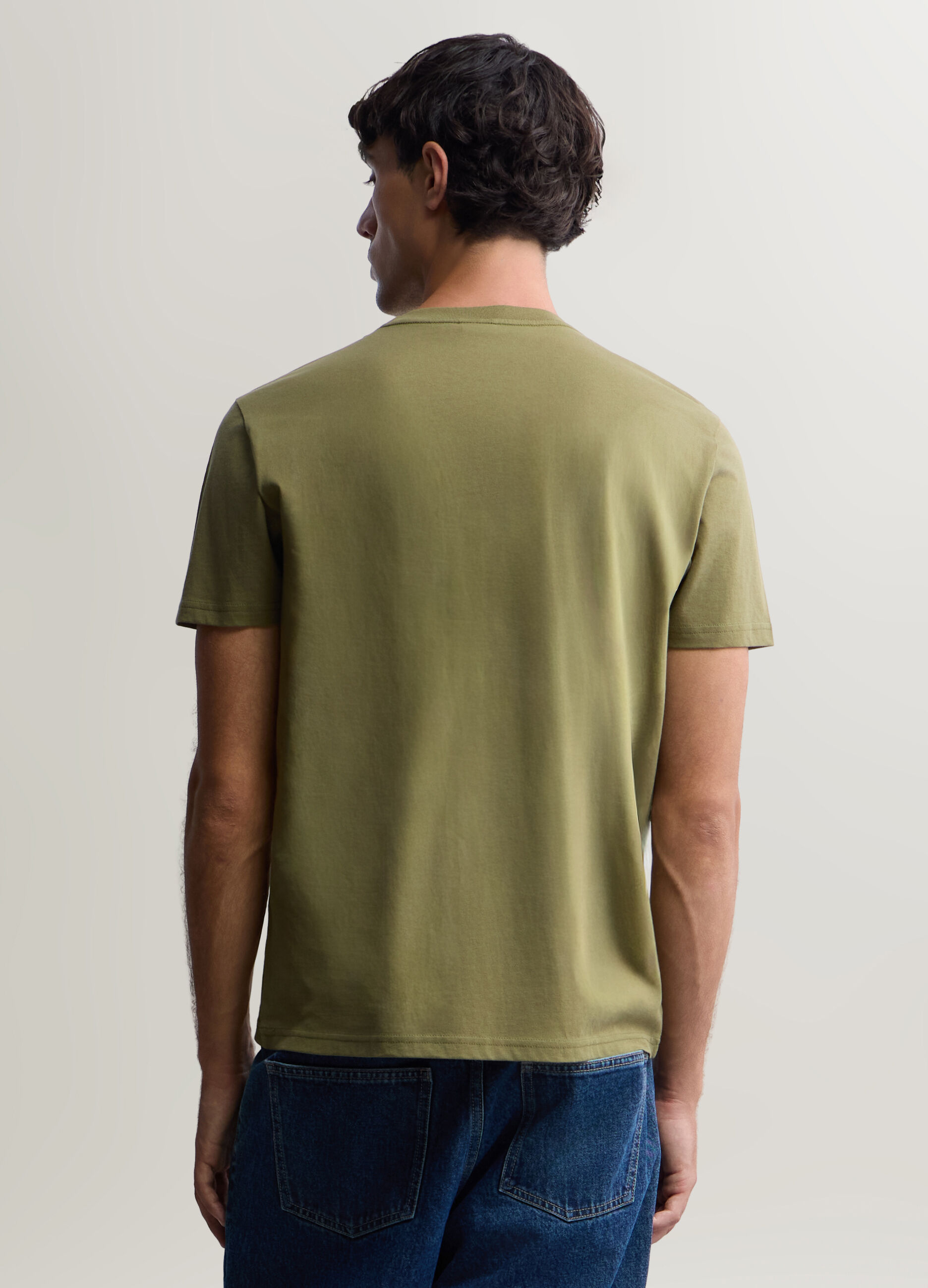 T-shirt girocollo in cotone con stampa Peanuts uomo_1