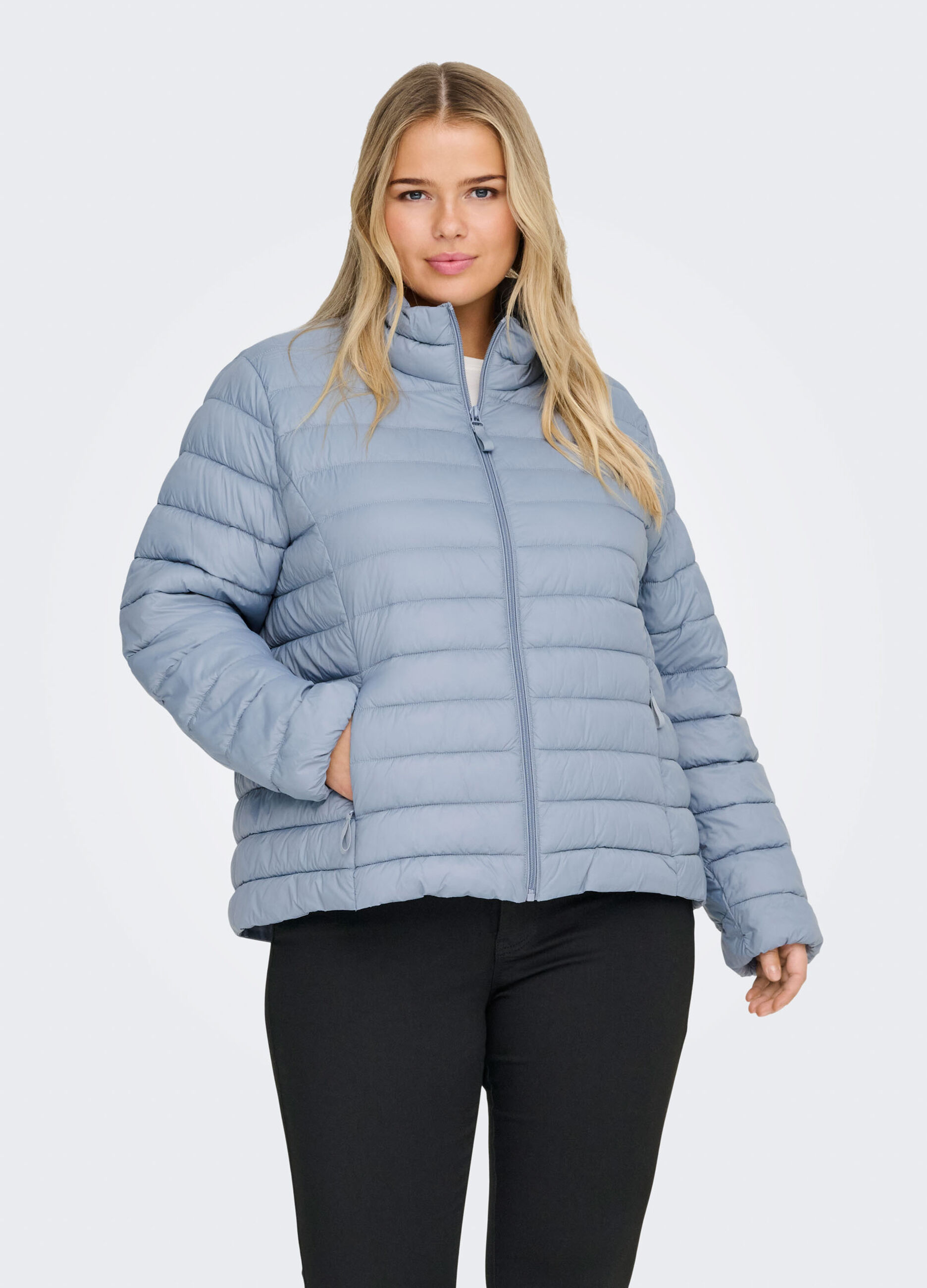 Piumino a collo alto_0