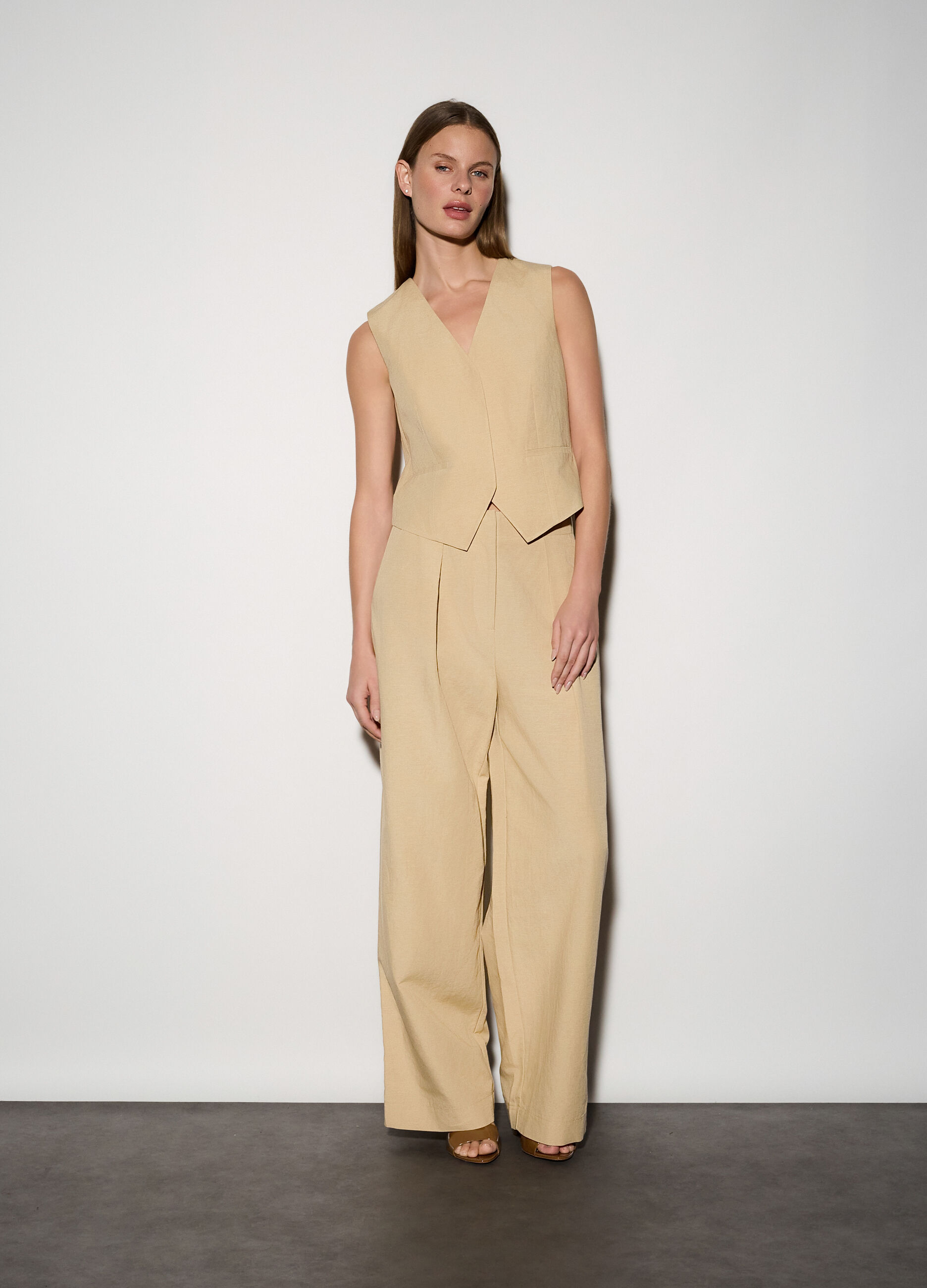 Pantaloni straight fit donna_0