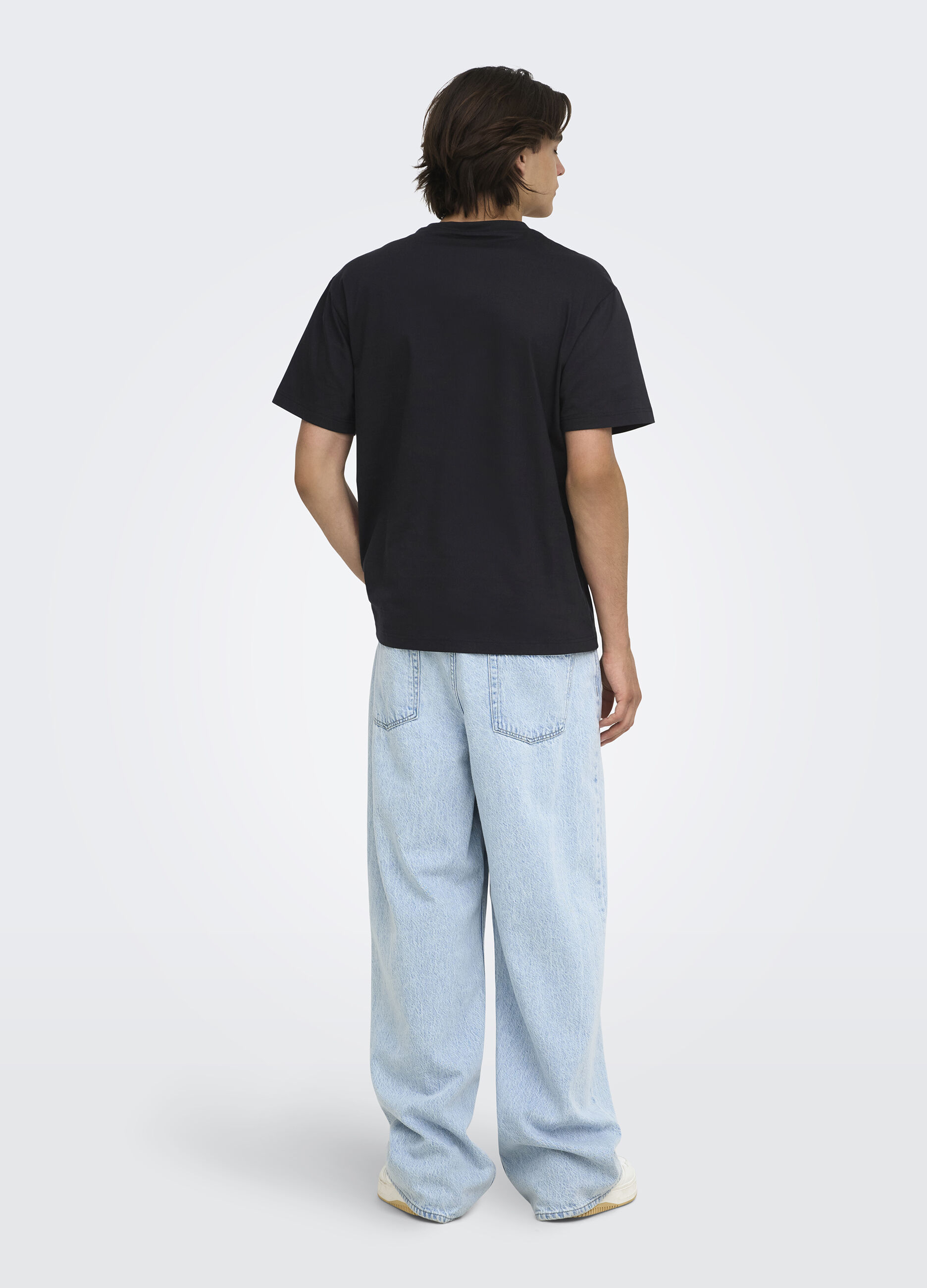 T-shirt girocollo con stampa Pulp Fiction uomo_3