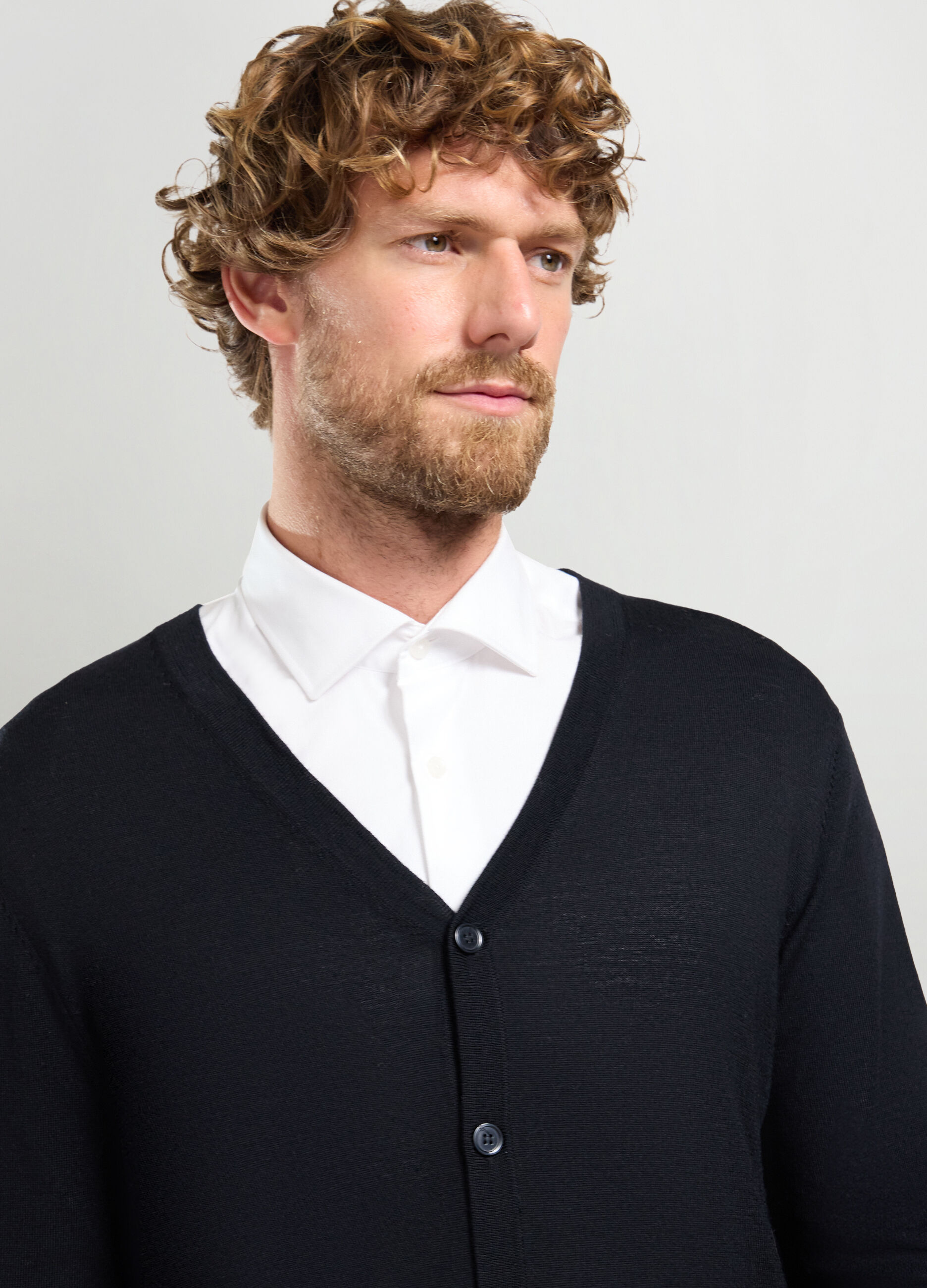 Cardigan collo a V in maglia rasata uomo_2