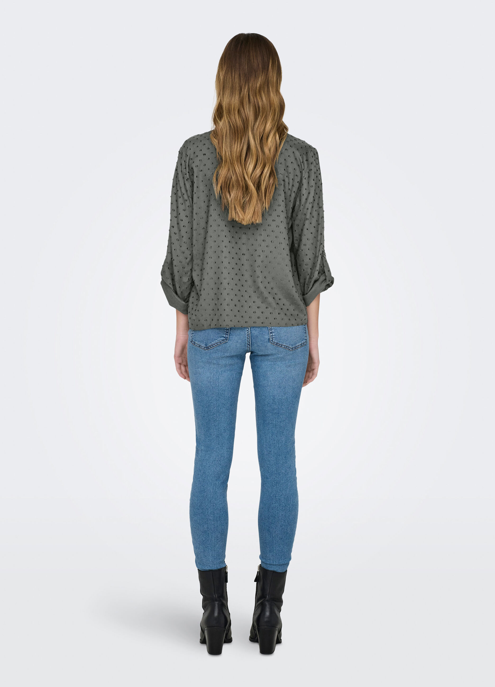 Camicia con ricami donna_1
