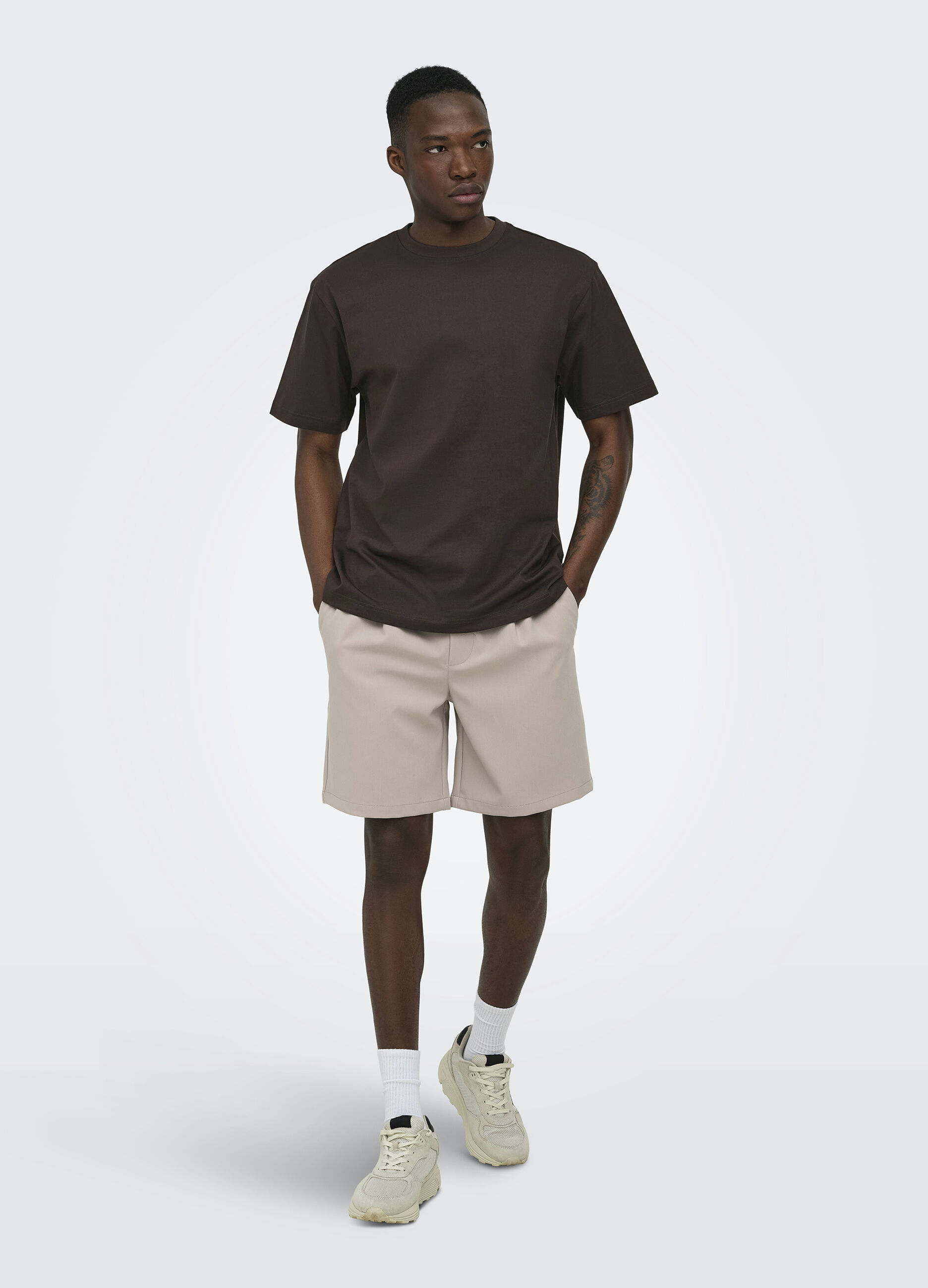 T-shirt girocollo tinta unita uomo_0