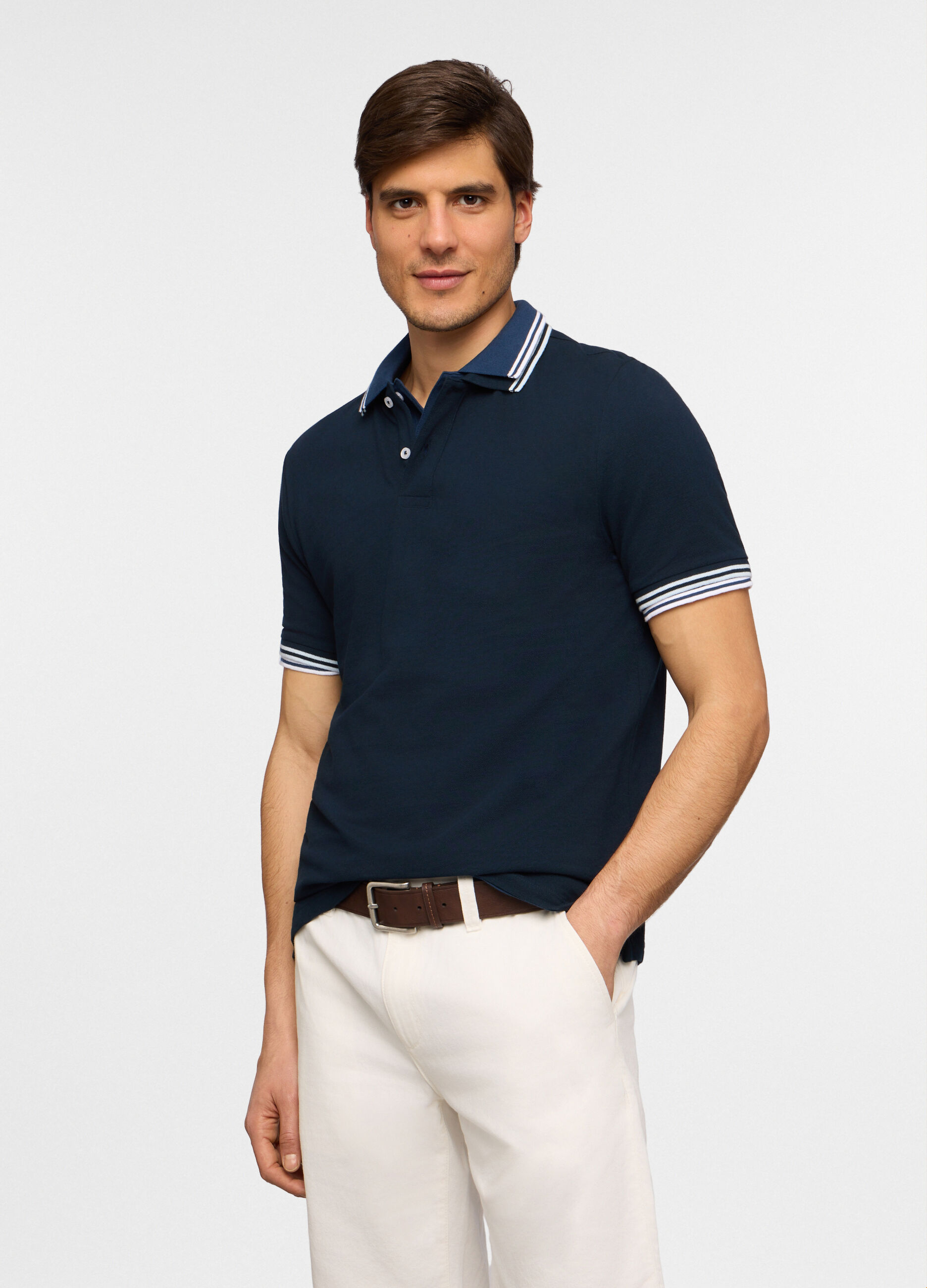 Polo a maniche corte con dettagli a contrasto uomo_0