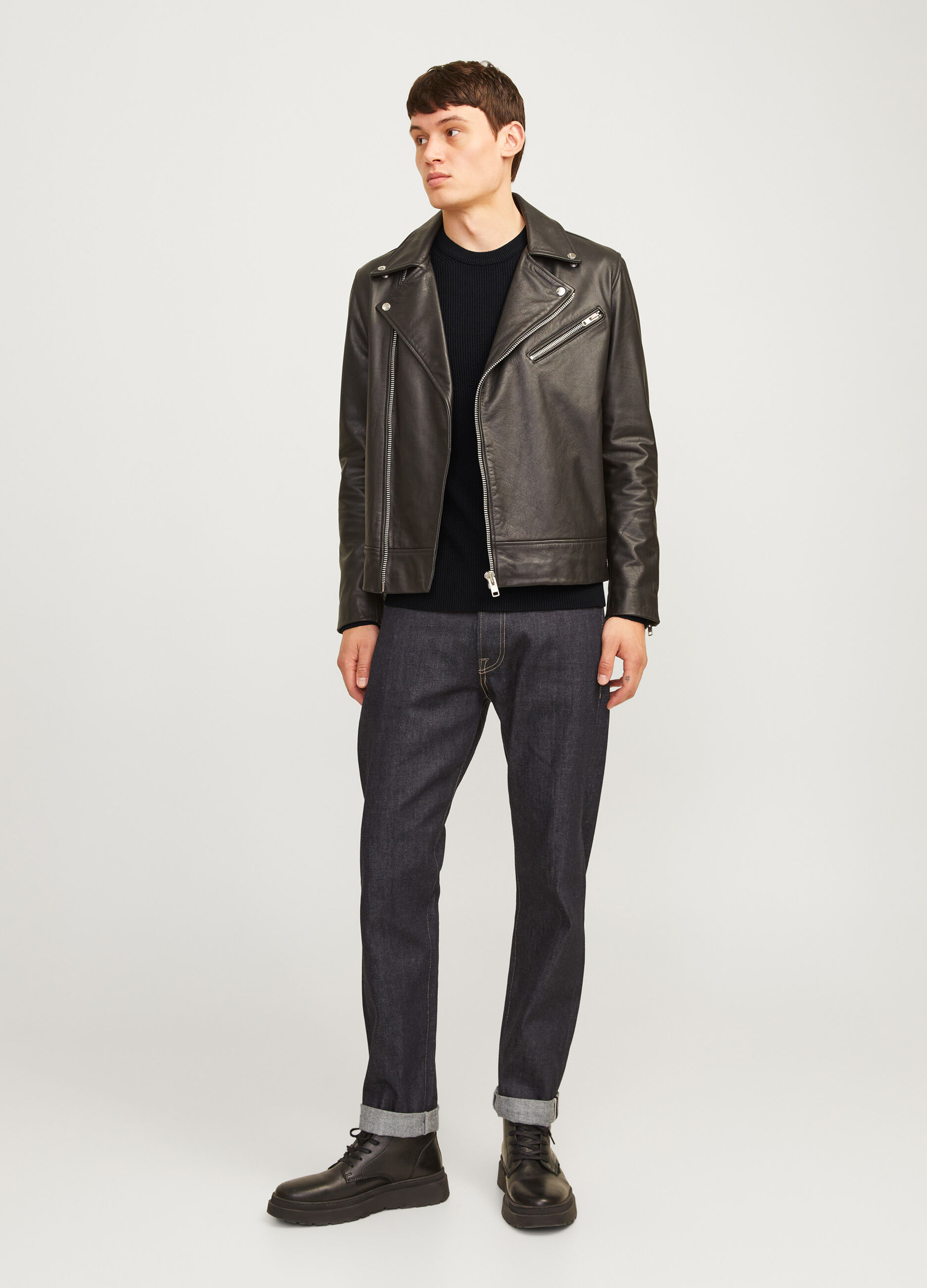 Girocollo in maglia a costine uomo_0