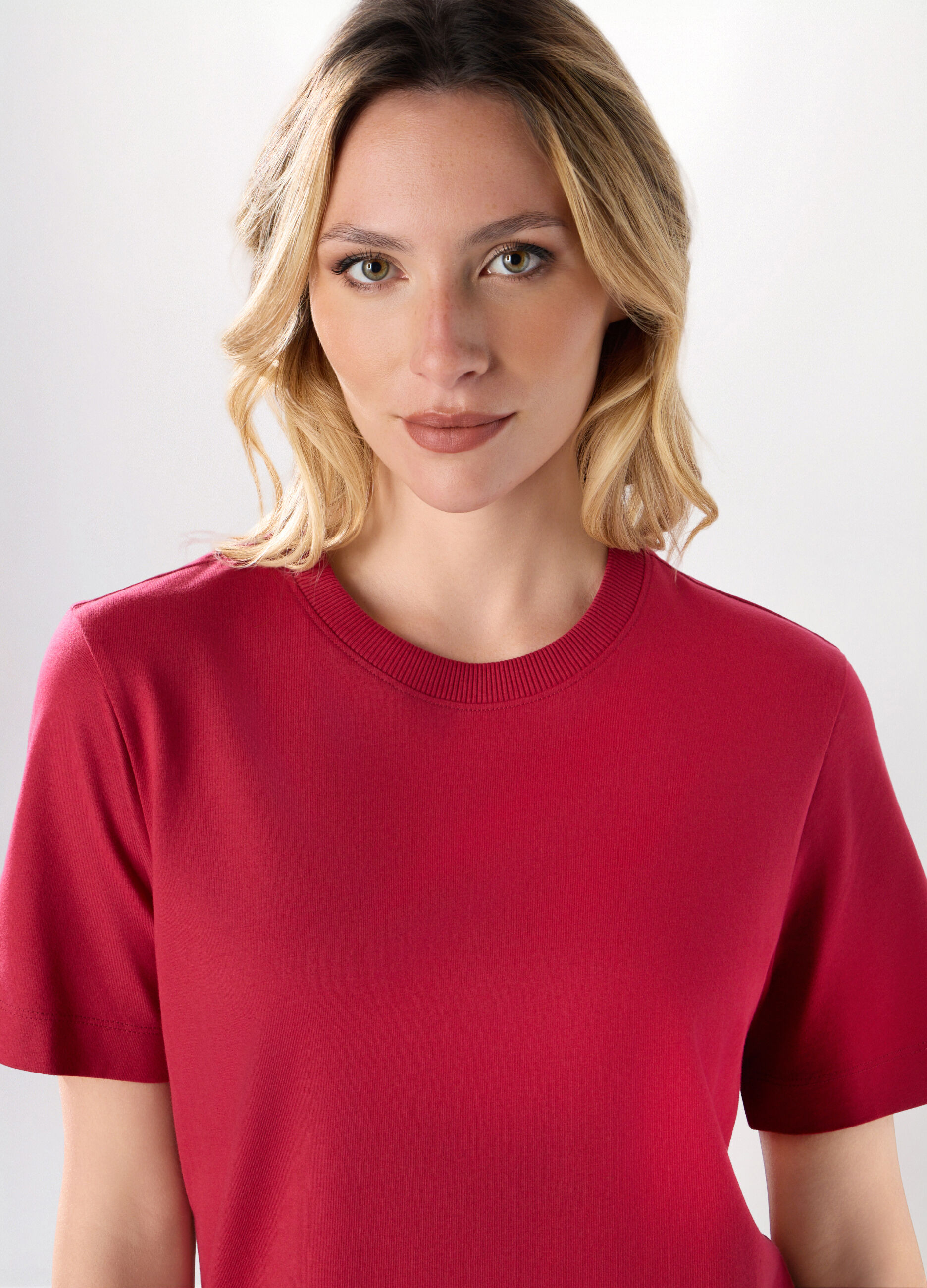 T-shirt in puro cotone a maniche corte donna_2