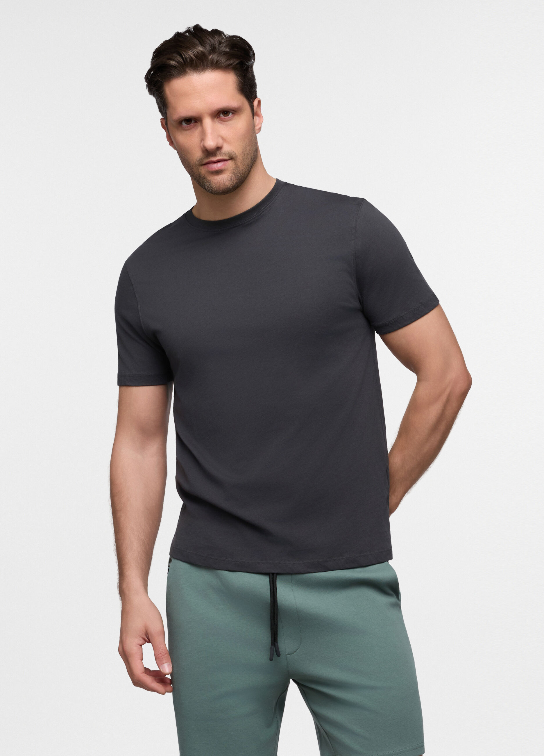 T-shirt girocollo regular fit in jersey uomo_0