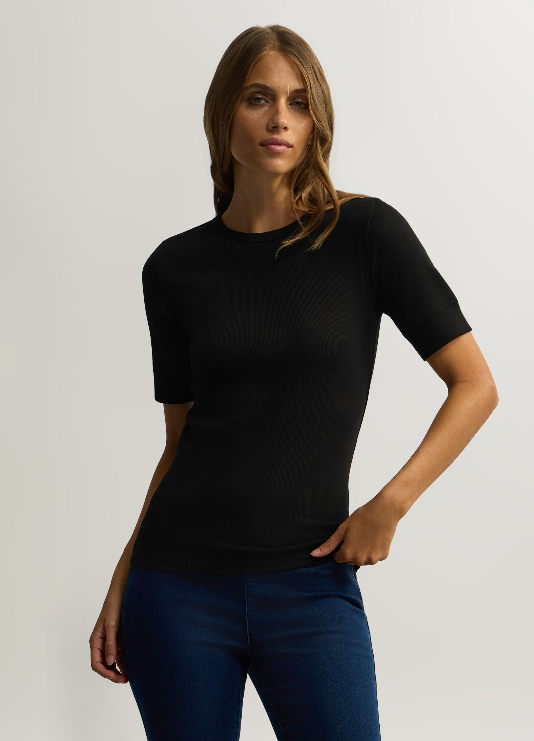 T-shirt girocollo Fitted stretch donna_0