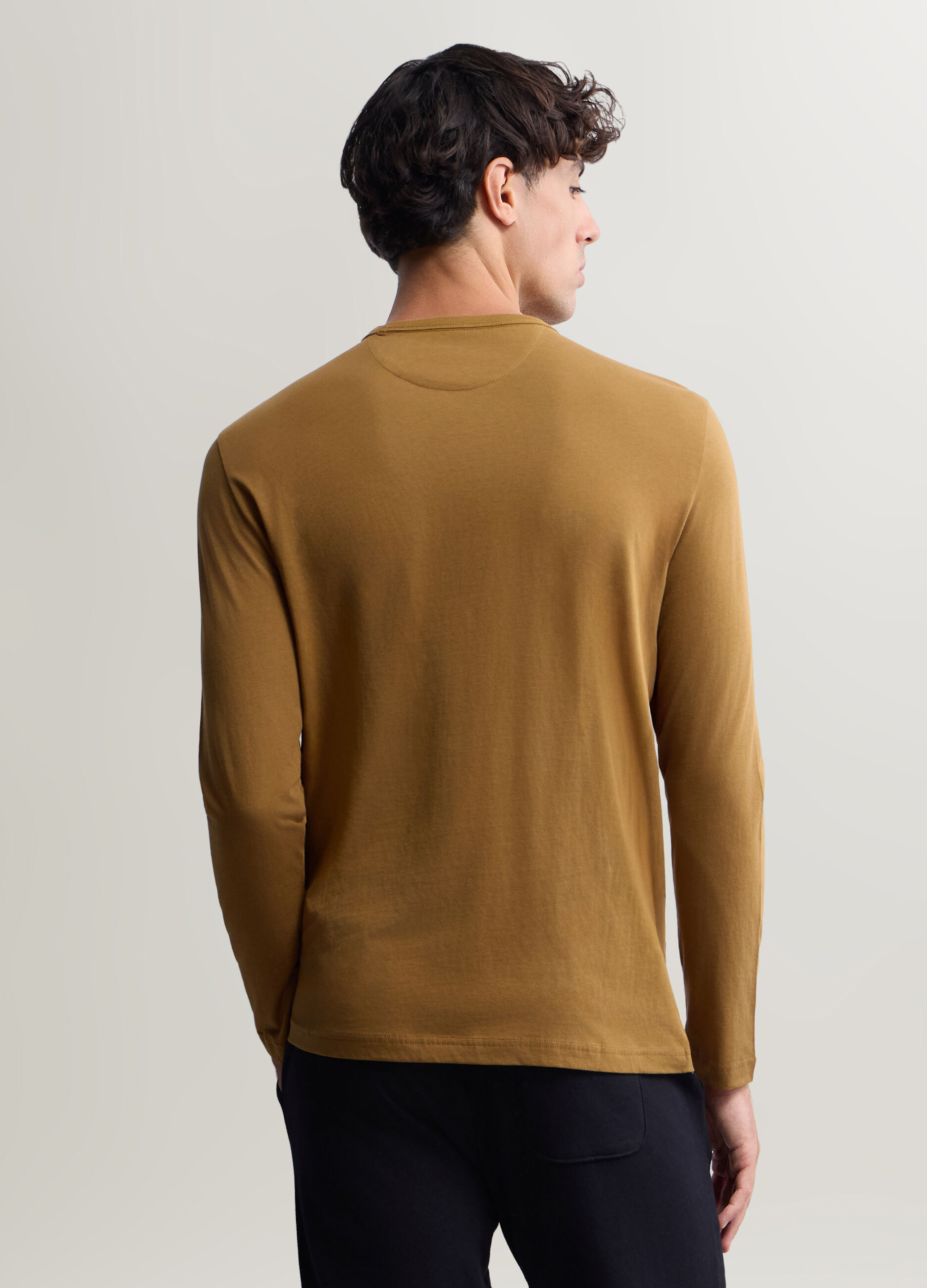 Maglia girocollo a maniche lunghe in cotone uomo_1