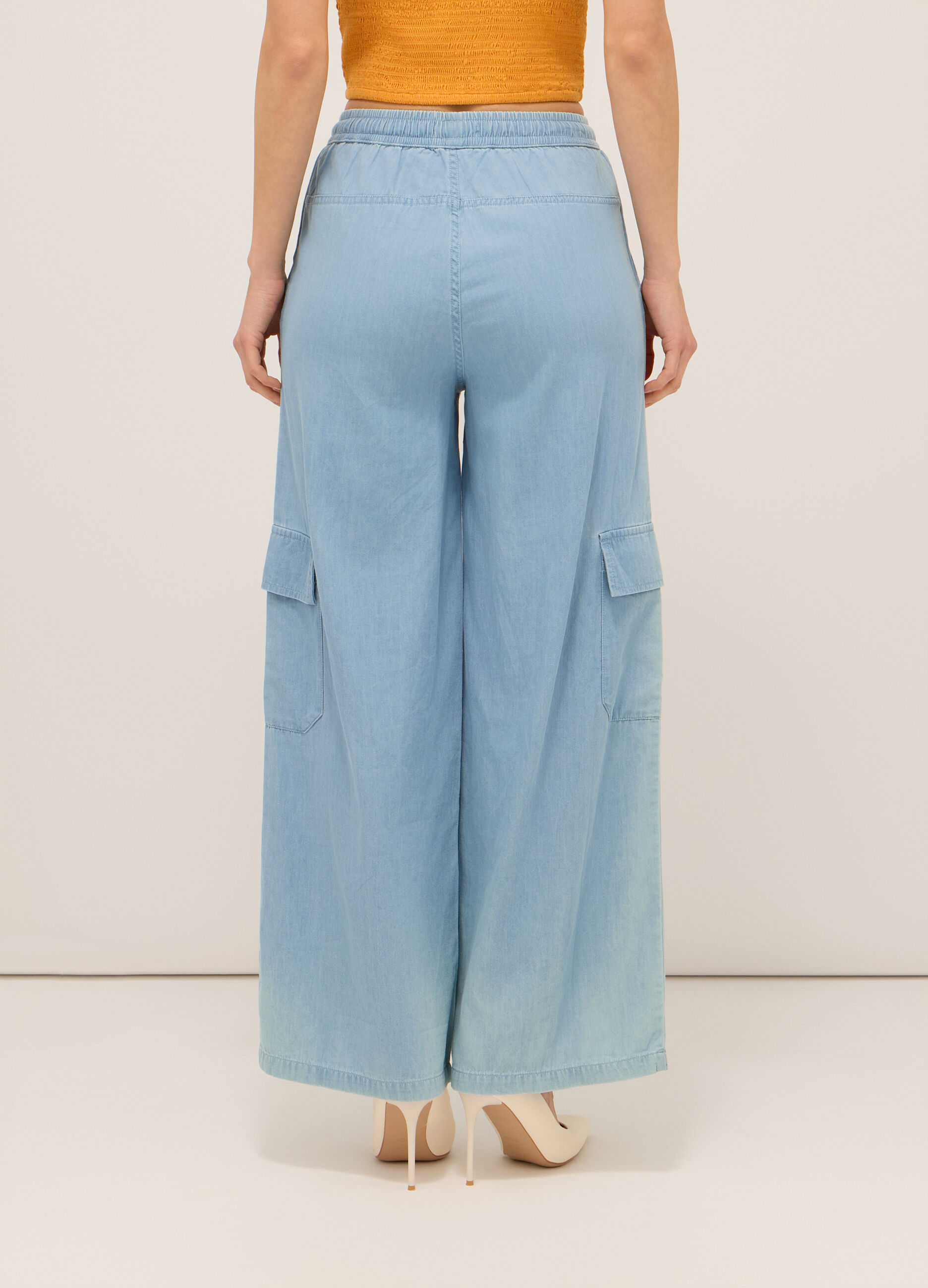 Pantaloni palazzo cargo in puro cotone donna_1