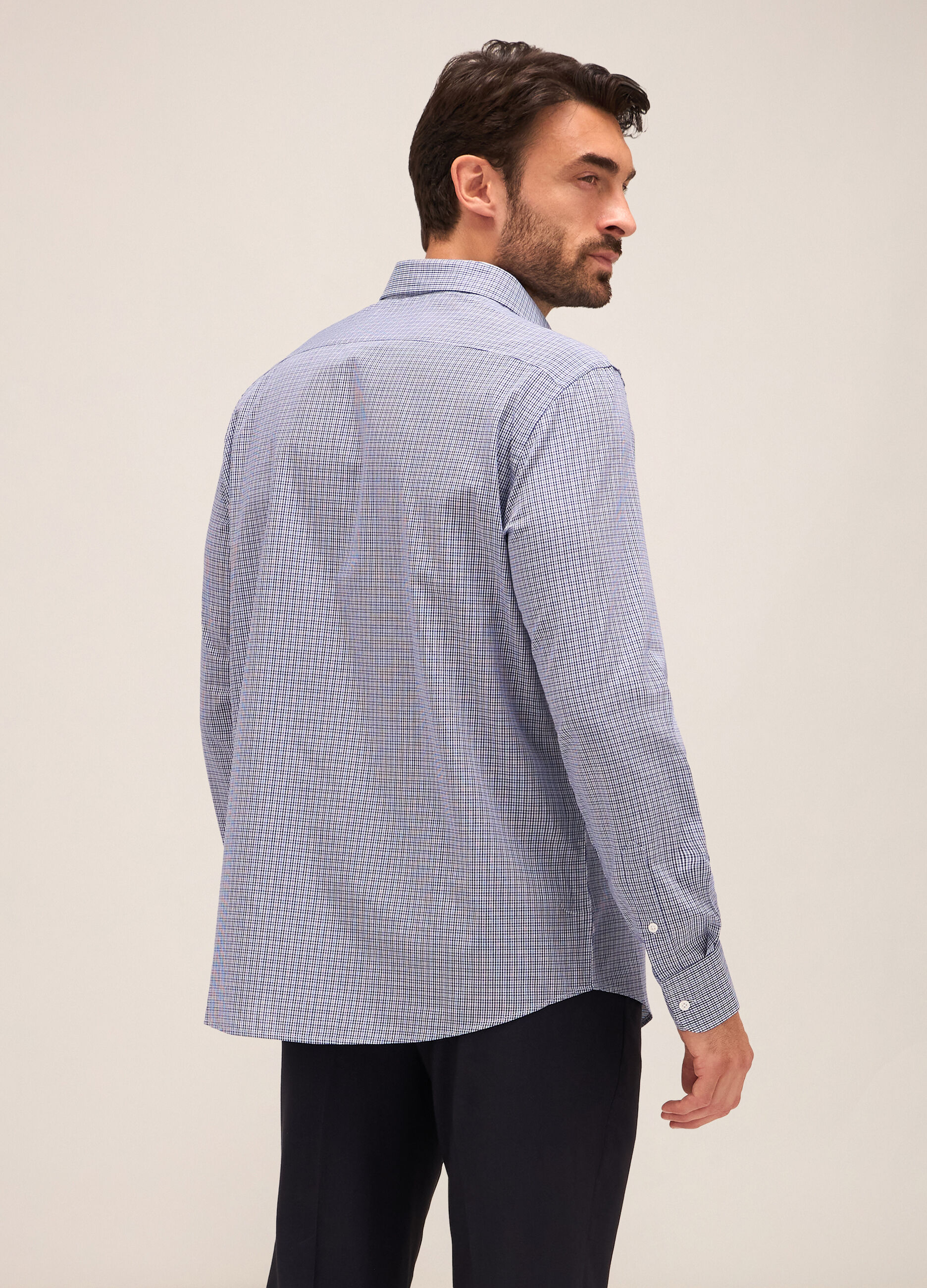 Camicia regular fit colletto francese in misto cotone uomo_1