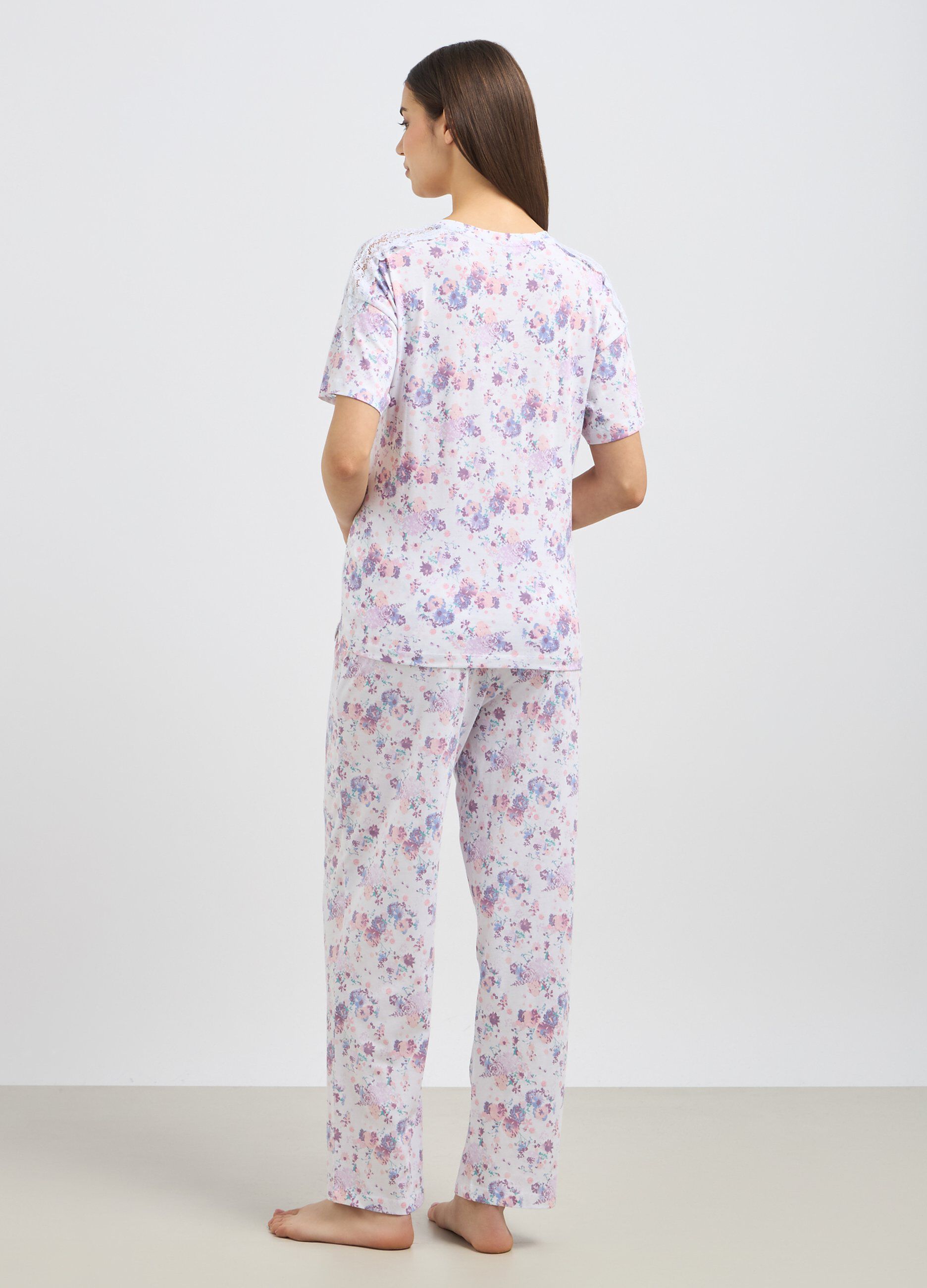 Set pigiama con inserti in pizzo donna_1