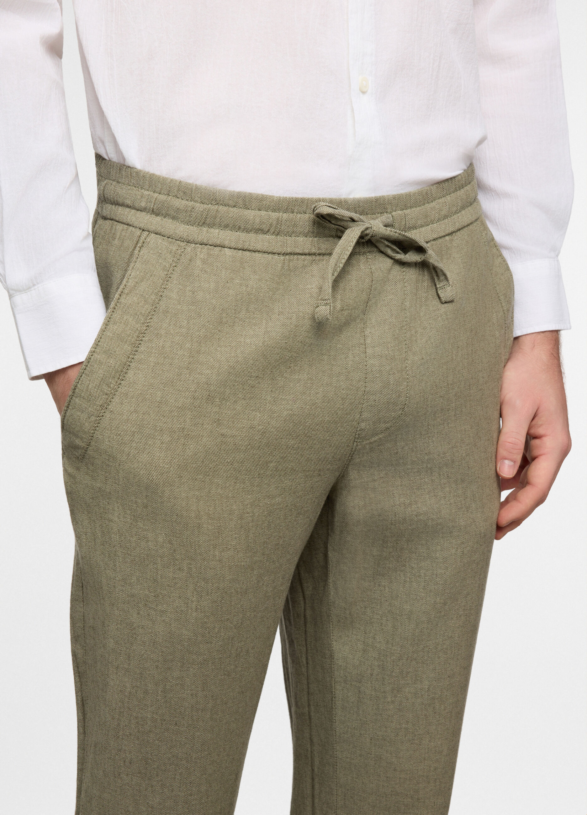 Pantalone chino relaxed fit in cotone e lino uomo_2