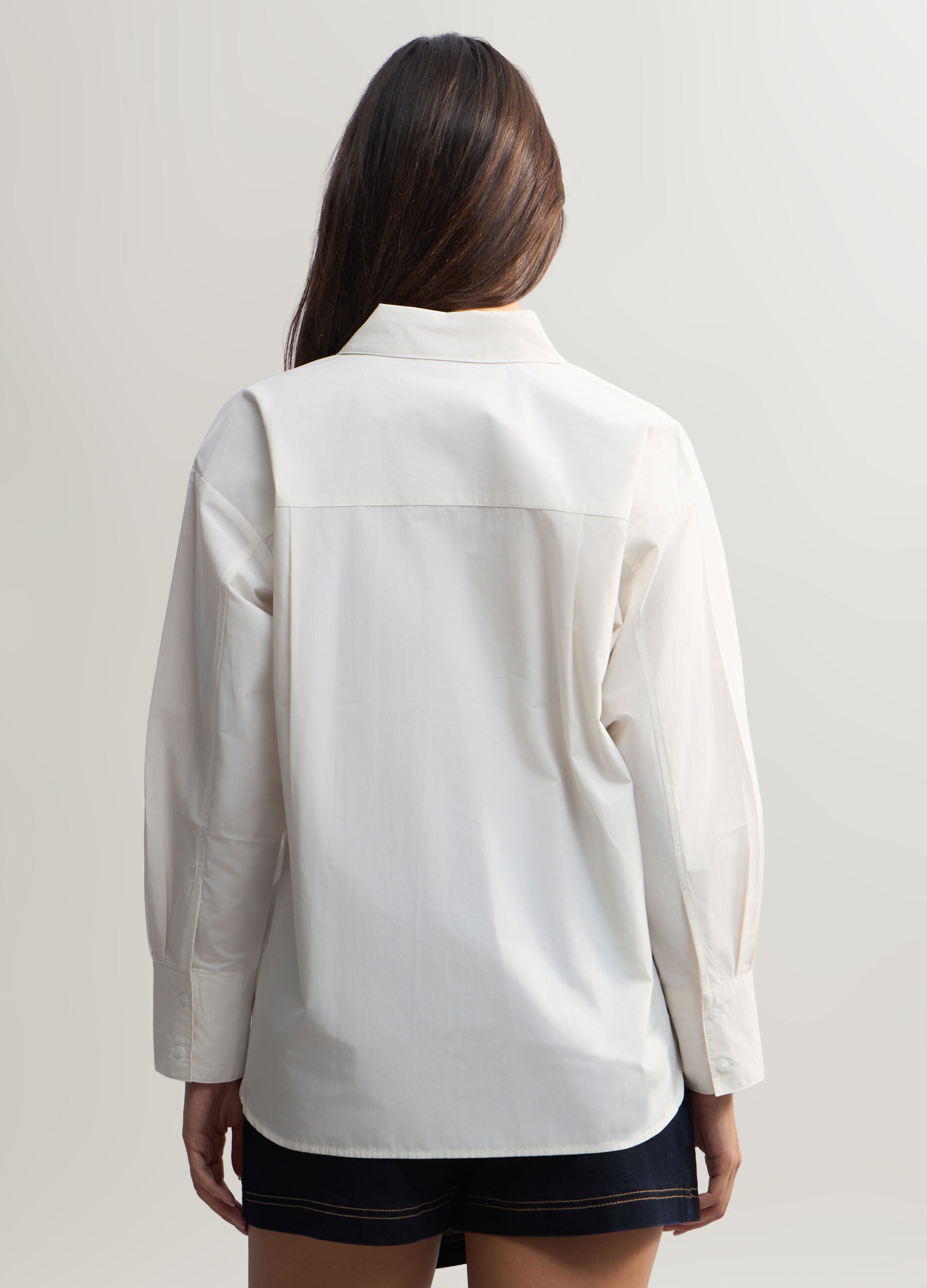 Camicia Fit Over con colletto alla francese in popeline misto cotone donna_1