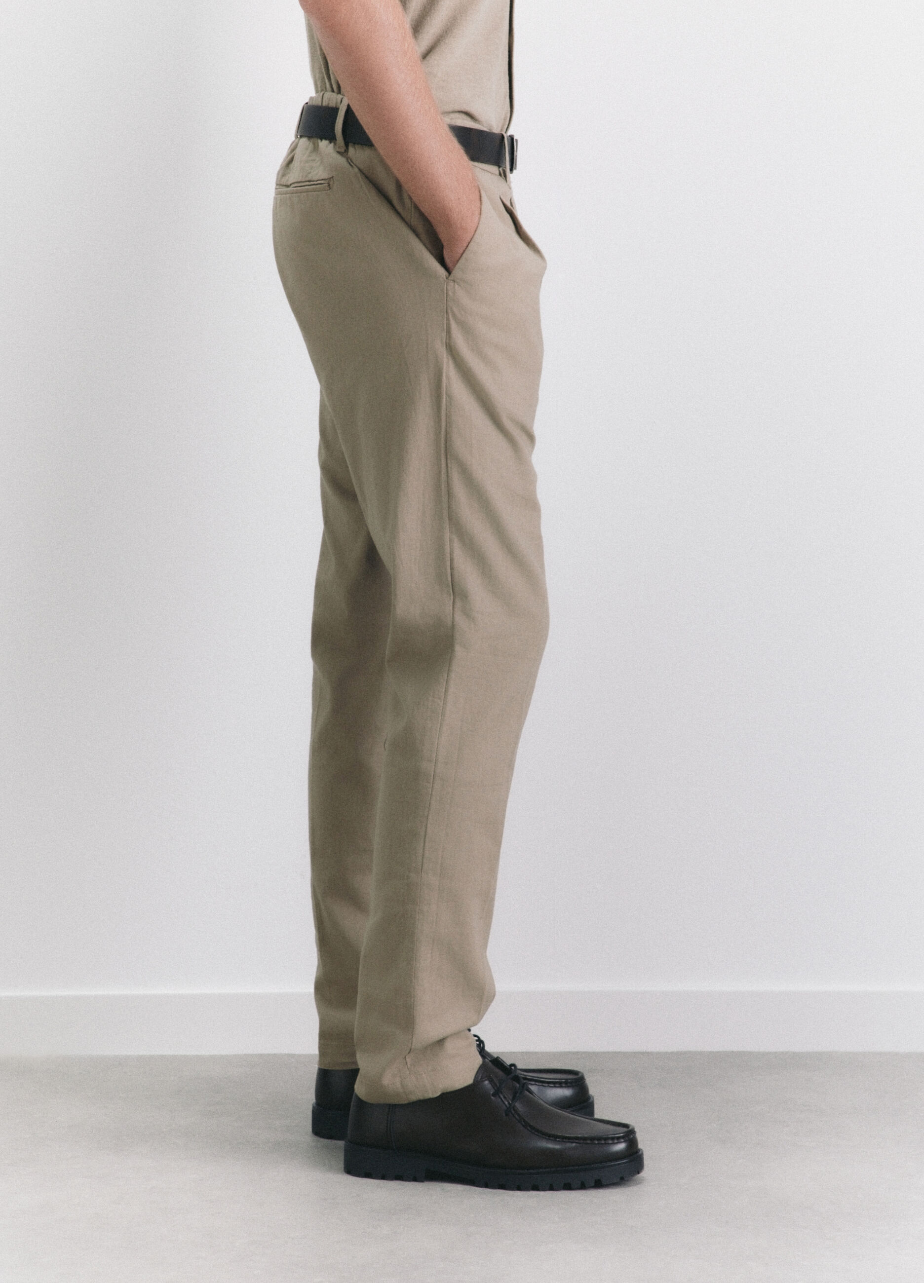 Pantalone chino in lino e cotone uomo_1