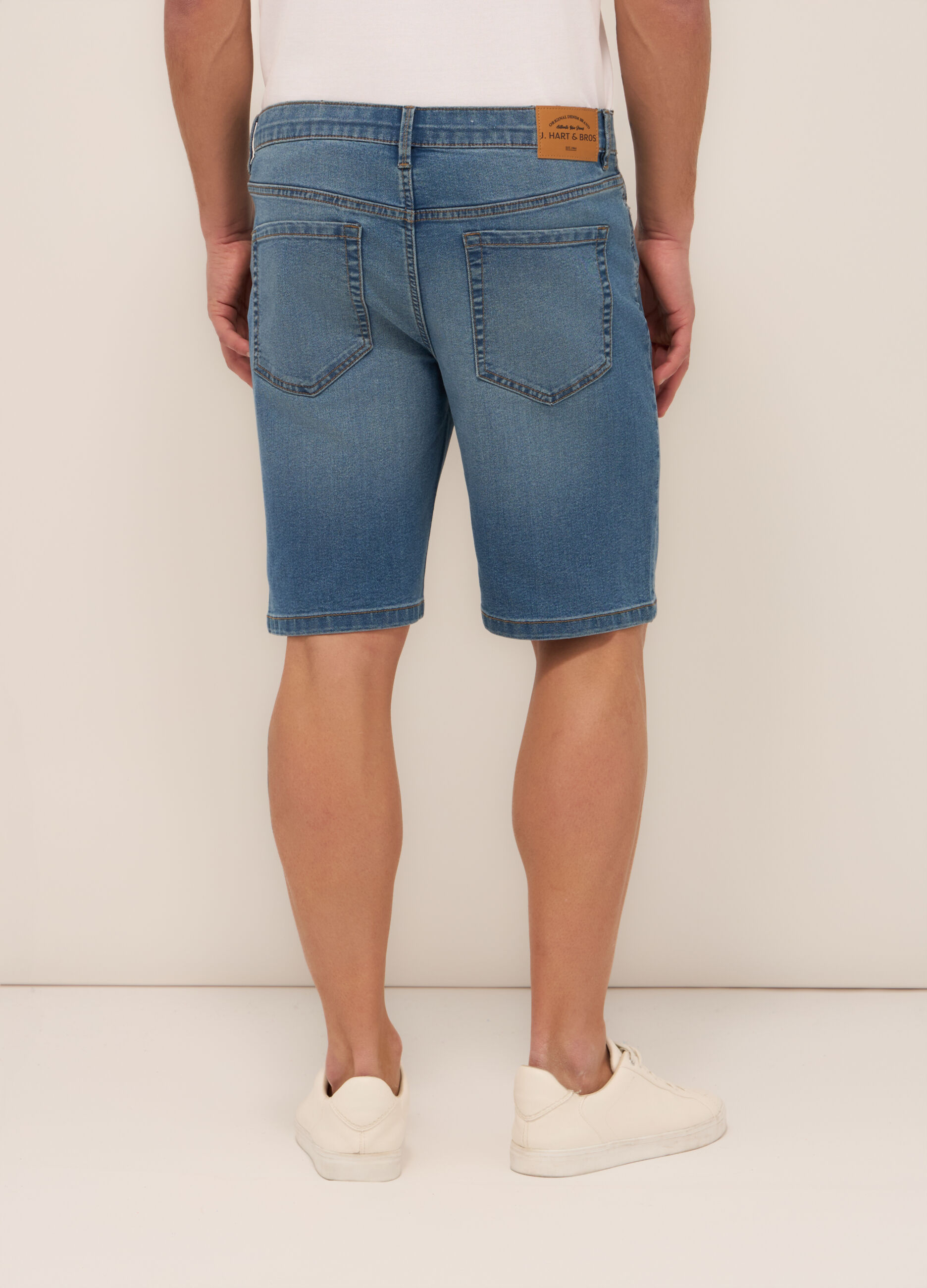 Shorts in denim di cotone stretch uomo_1