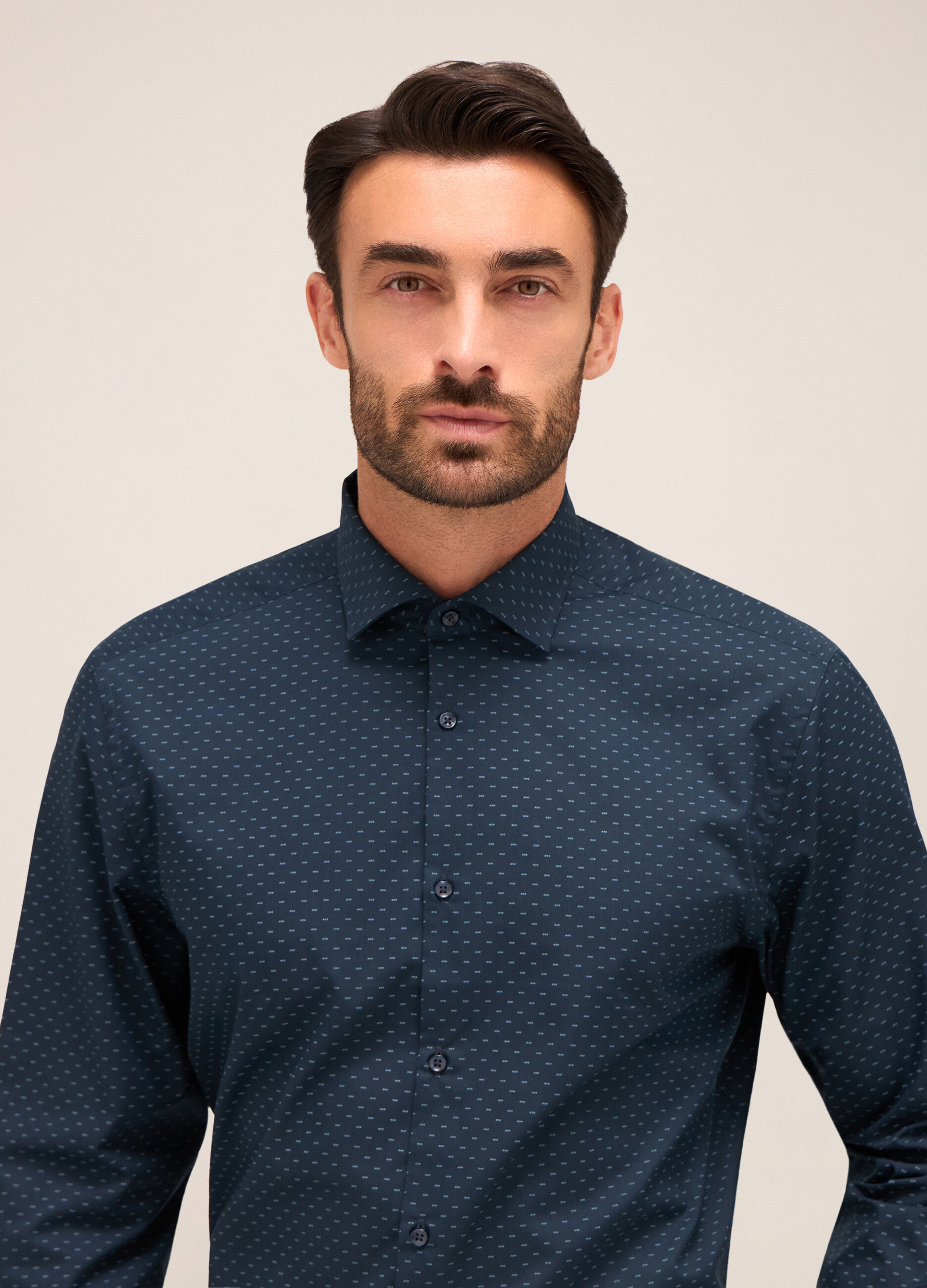 Camicia regular fit colletto classico in misto cotone uomo_2
